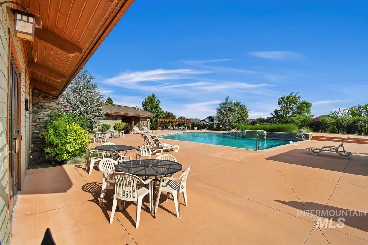 property viewer photo 34