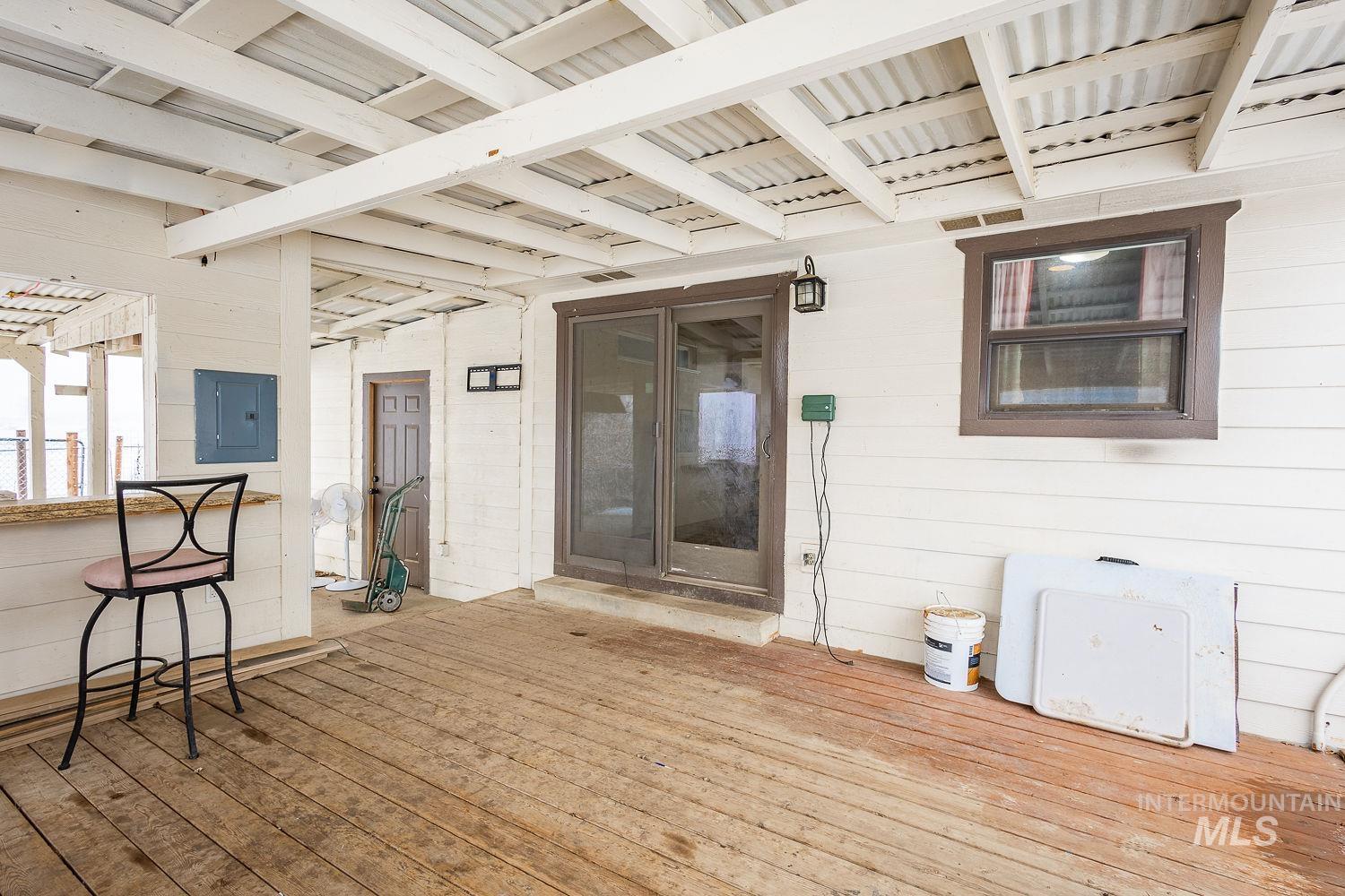property viewer photo 16