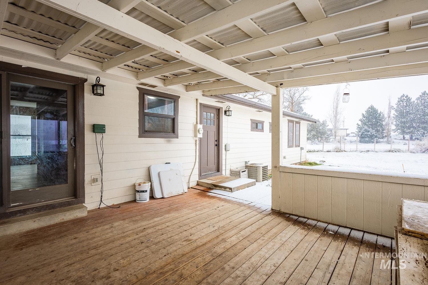 property viewer photo 27