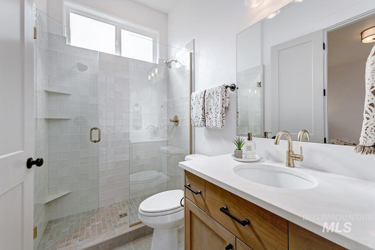 property viewer photo 18