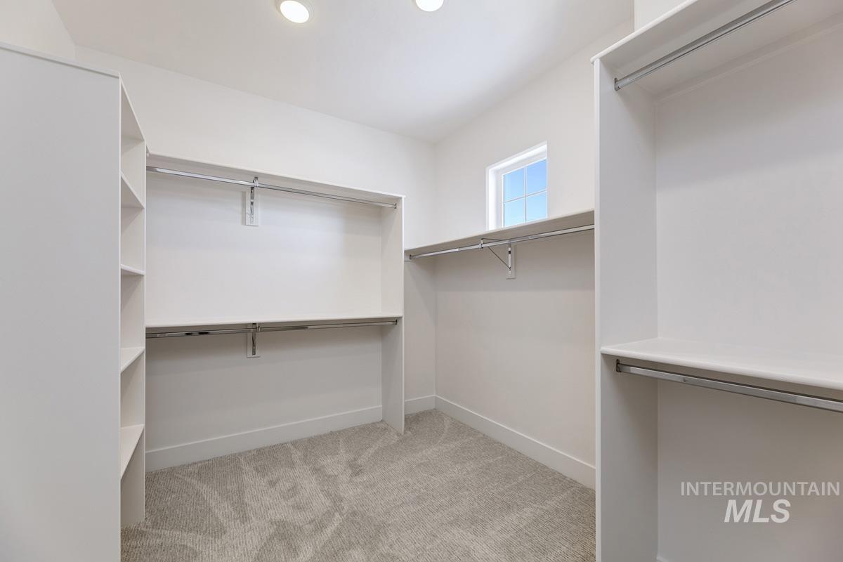 property viewer photo 30