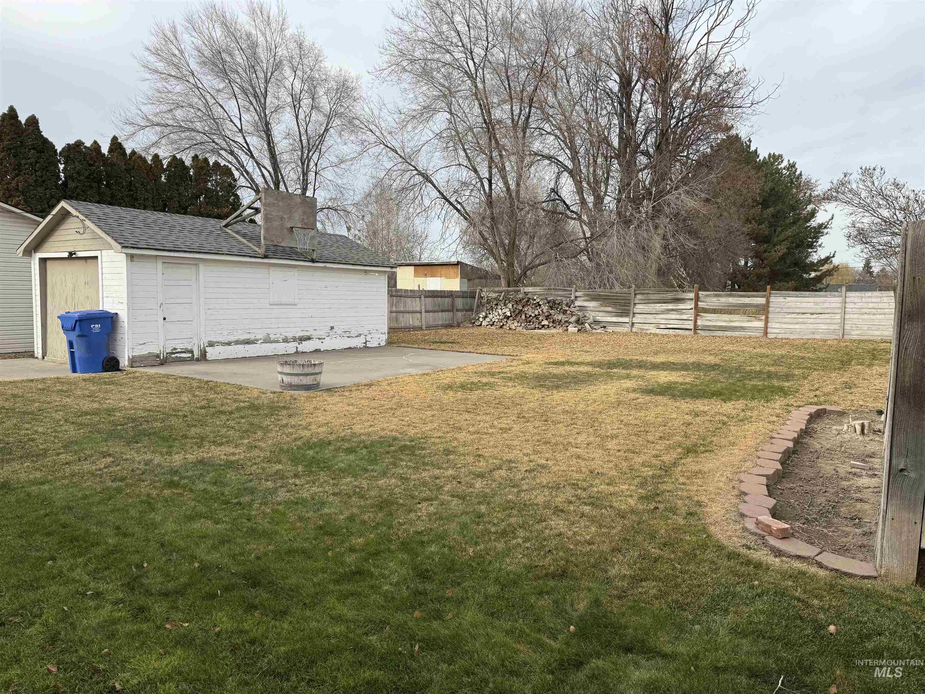 property viewer photo 14