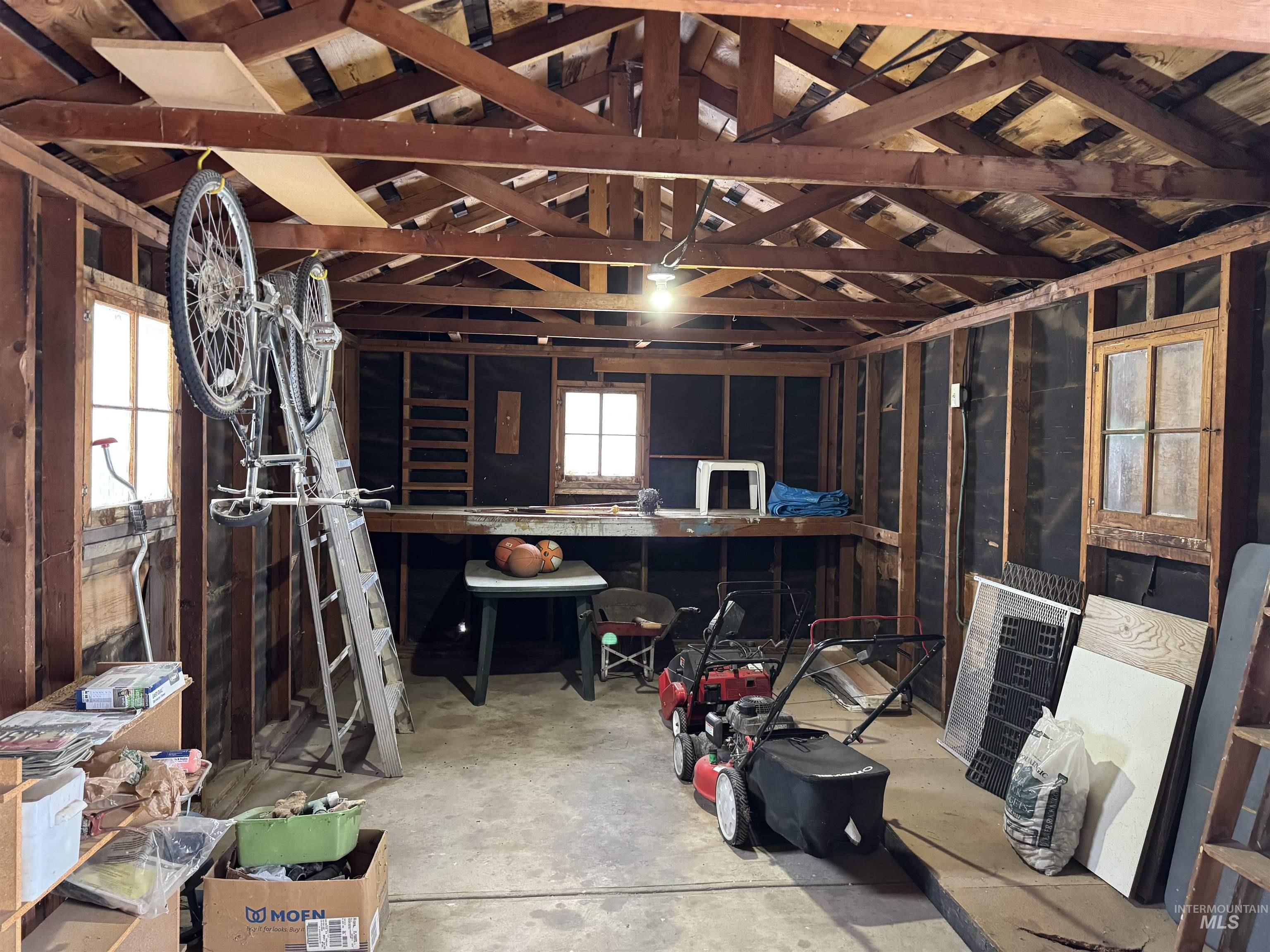 property viewer photo 15