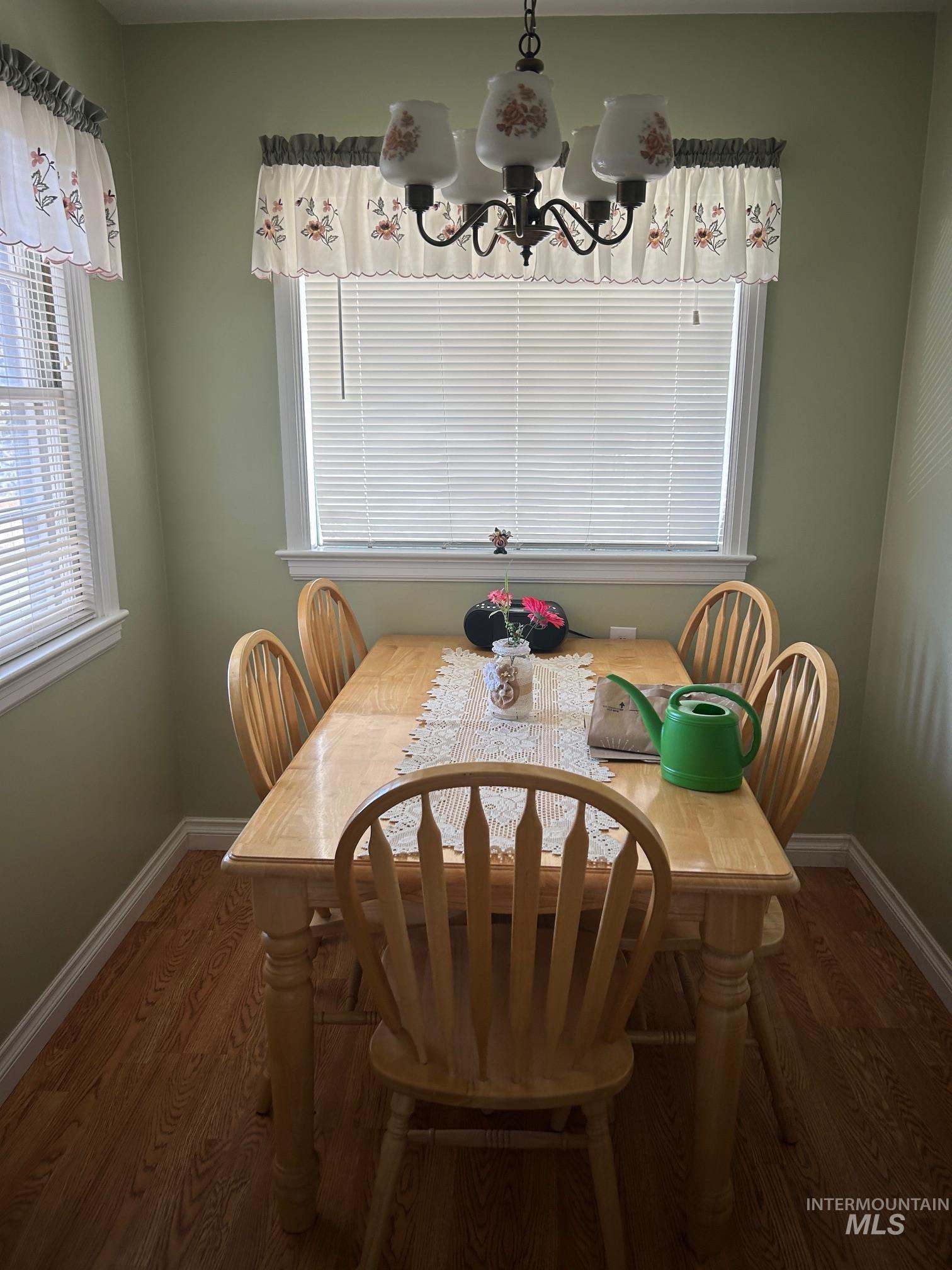property viewer photo 7