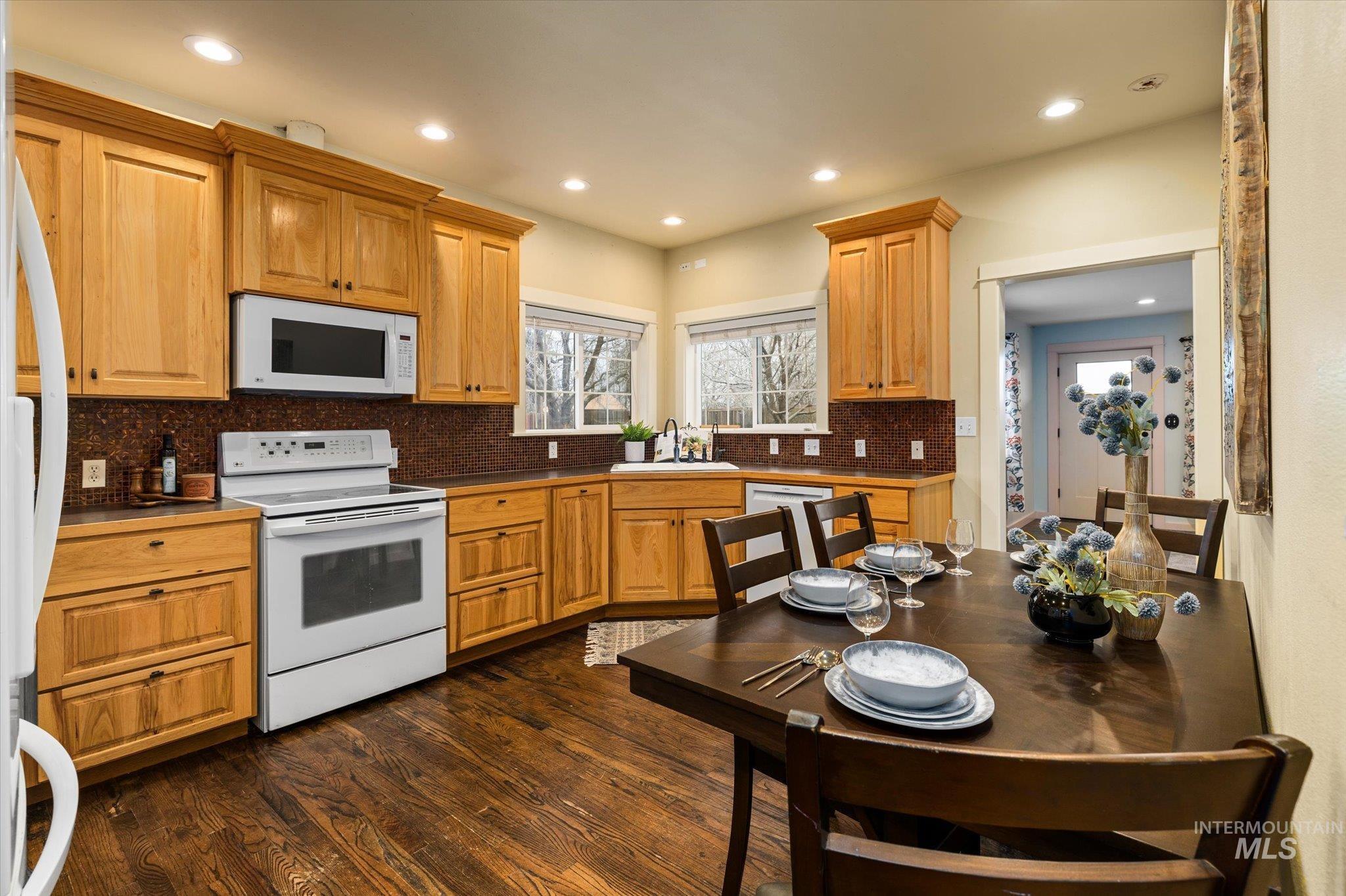 property viewer photo 17