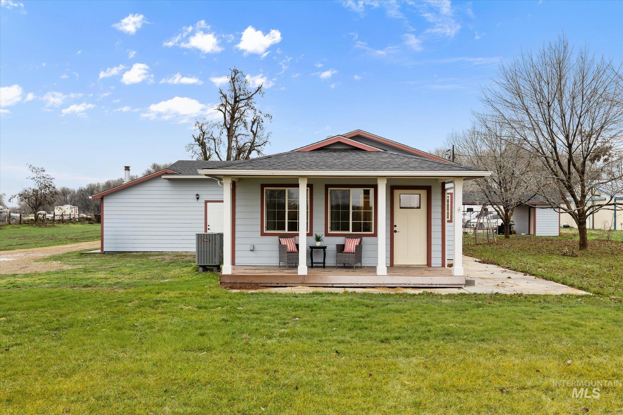 property viewer photo 3