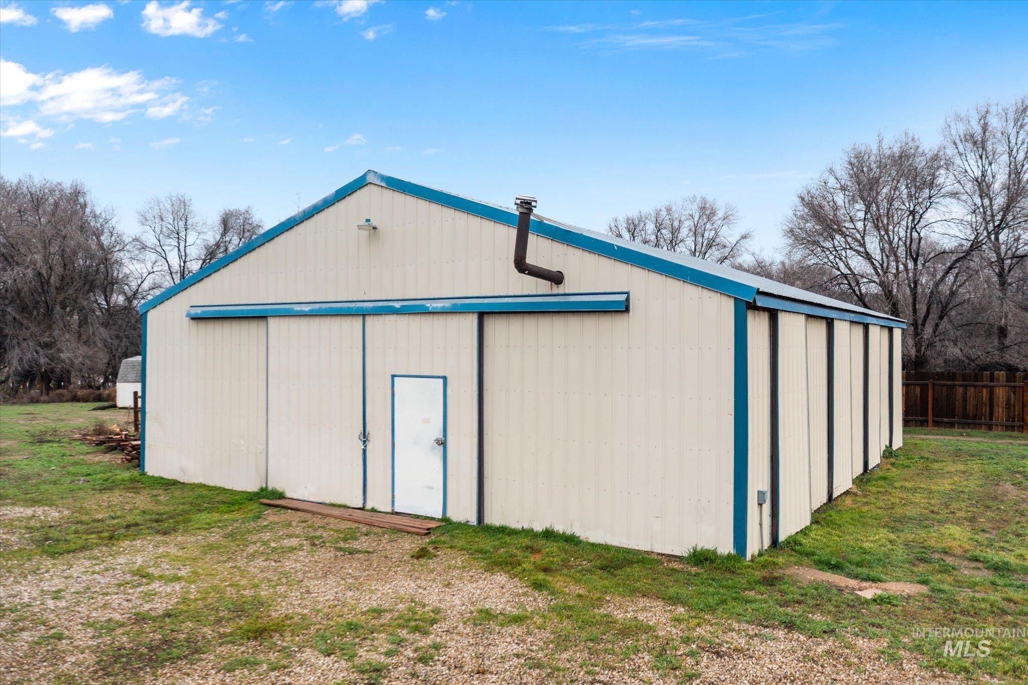 property viewer photo 4