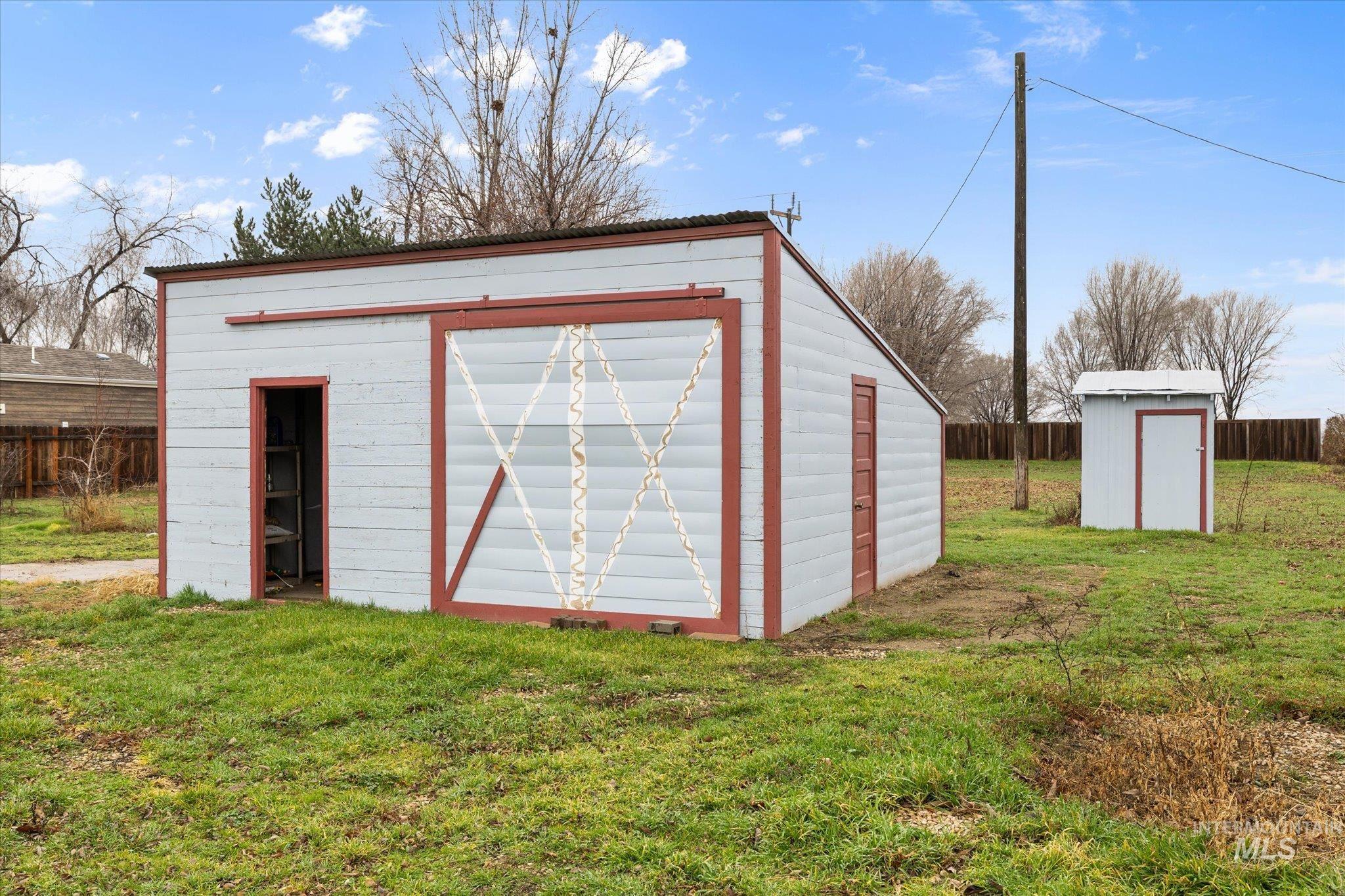 property viewer photo 6