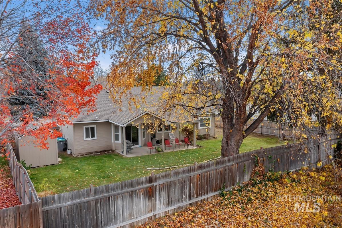 property viewer photo 2