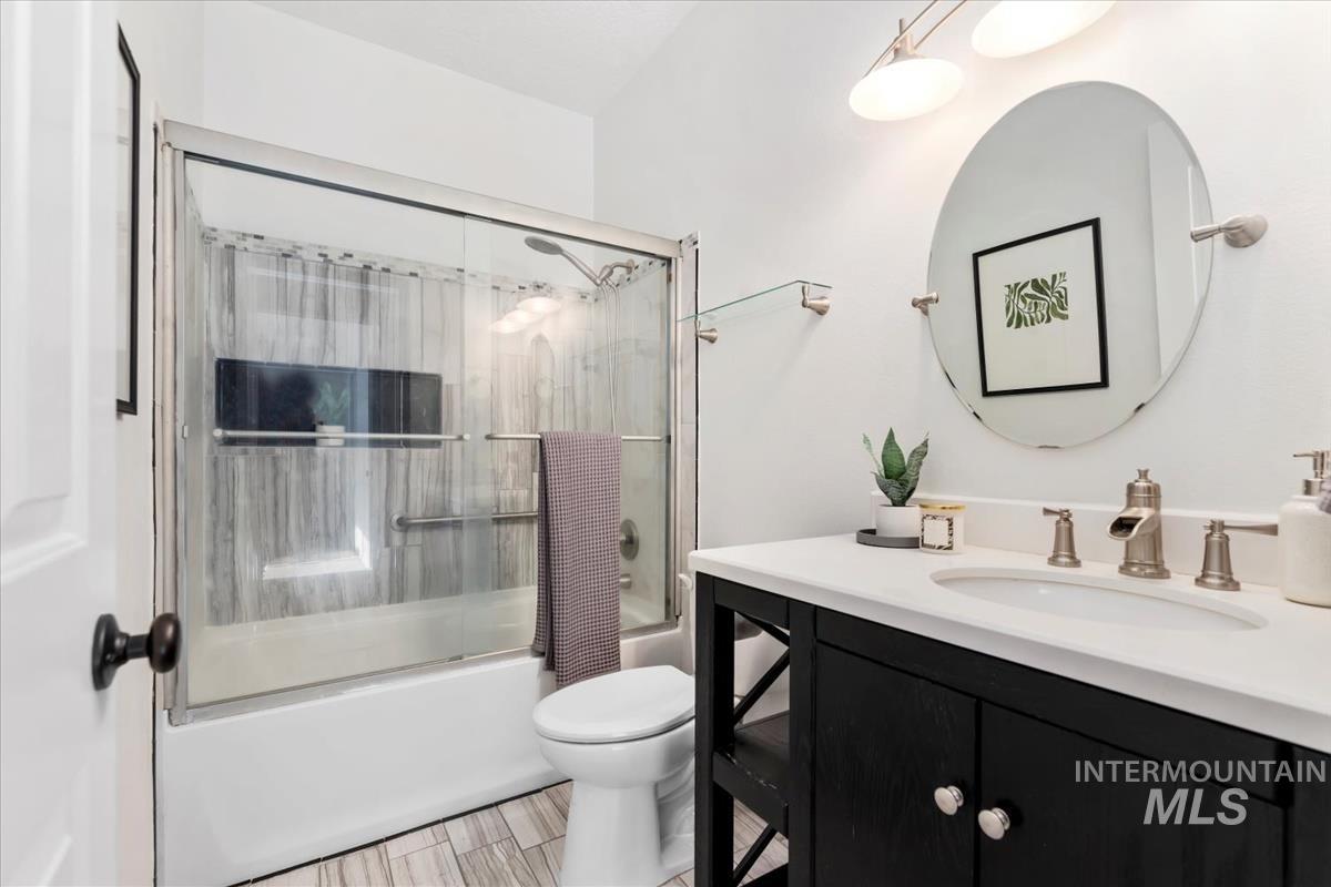 property viewer photo 24