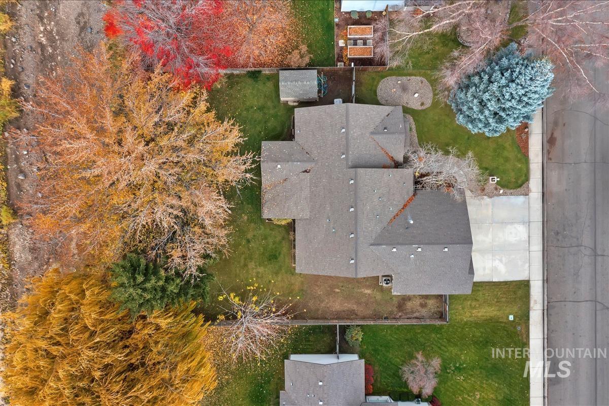 property viewer photo 36