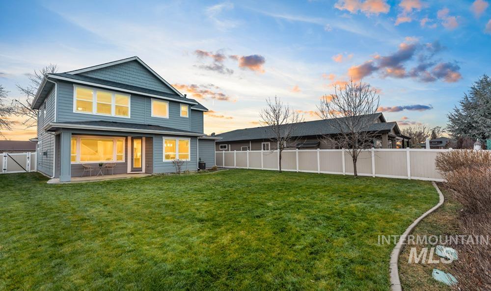 property viewer photo 16