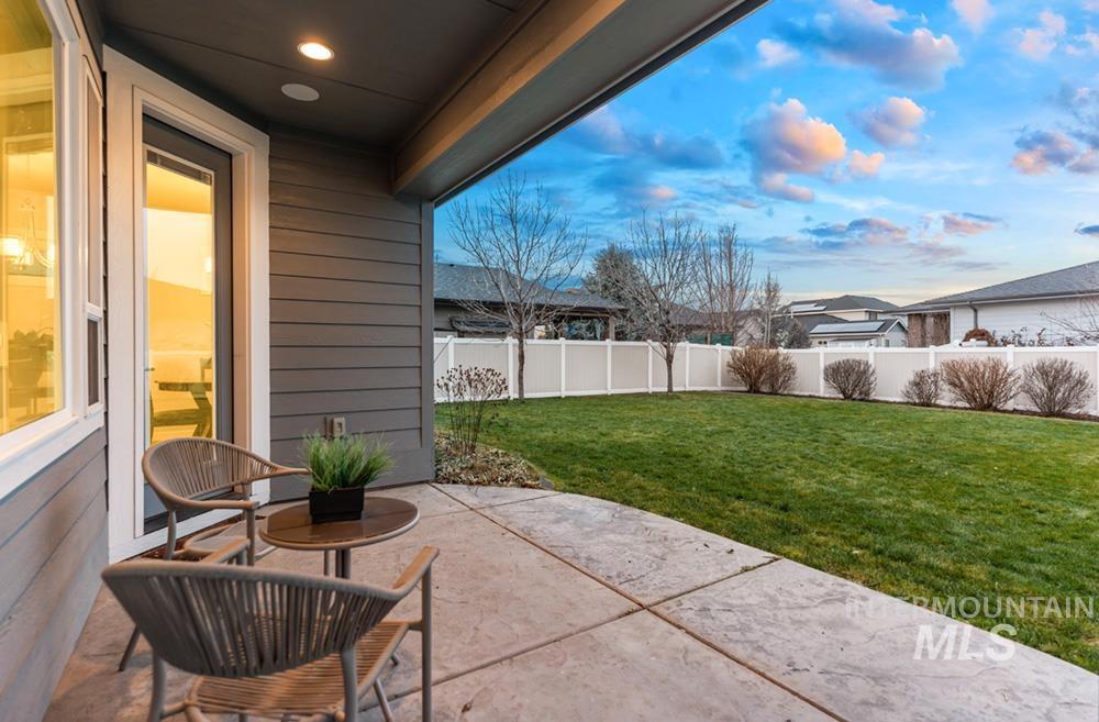 property viewer photo 17