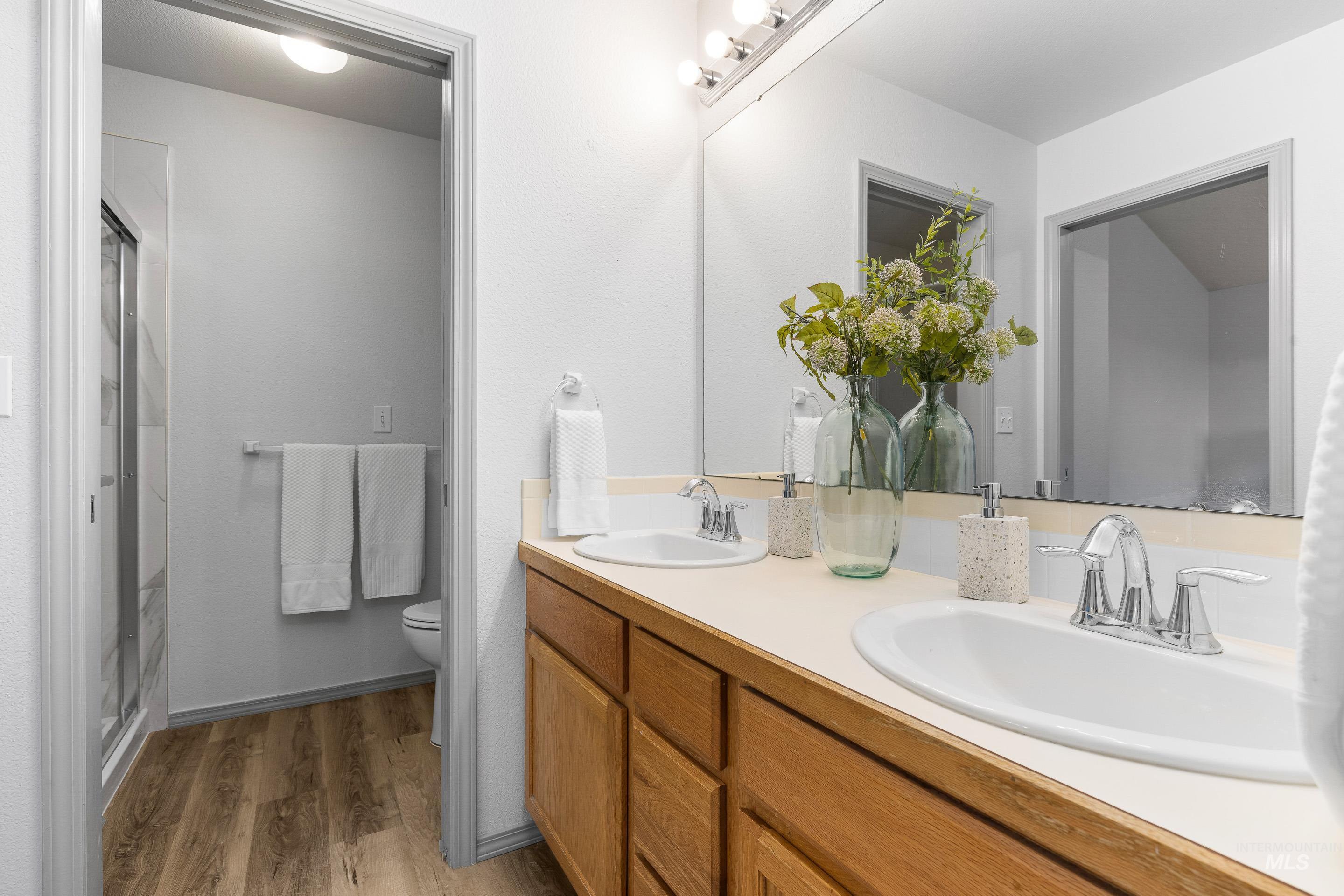 property viewer photo 21