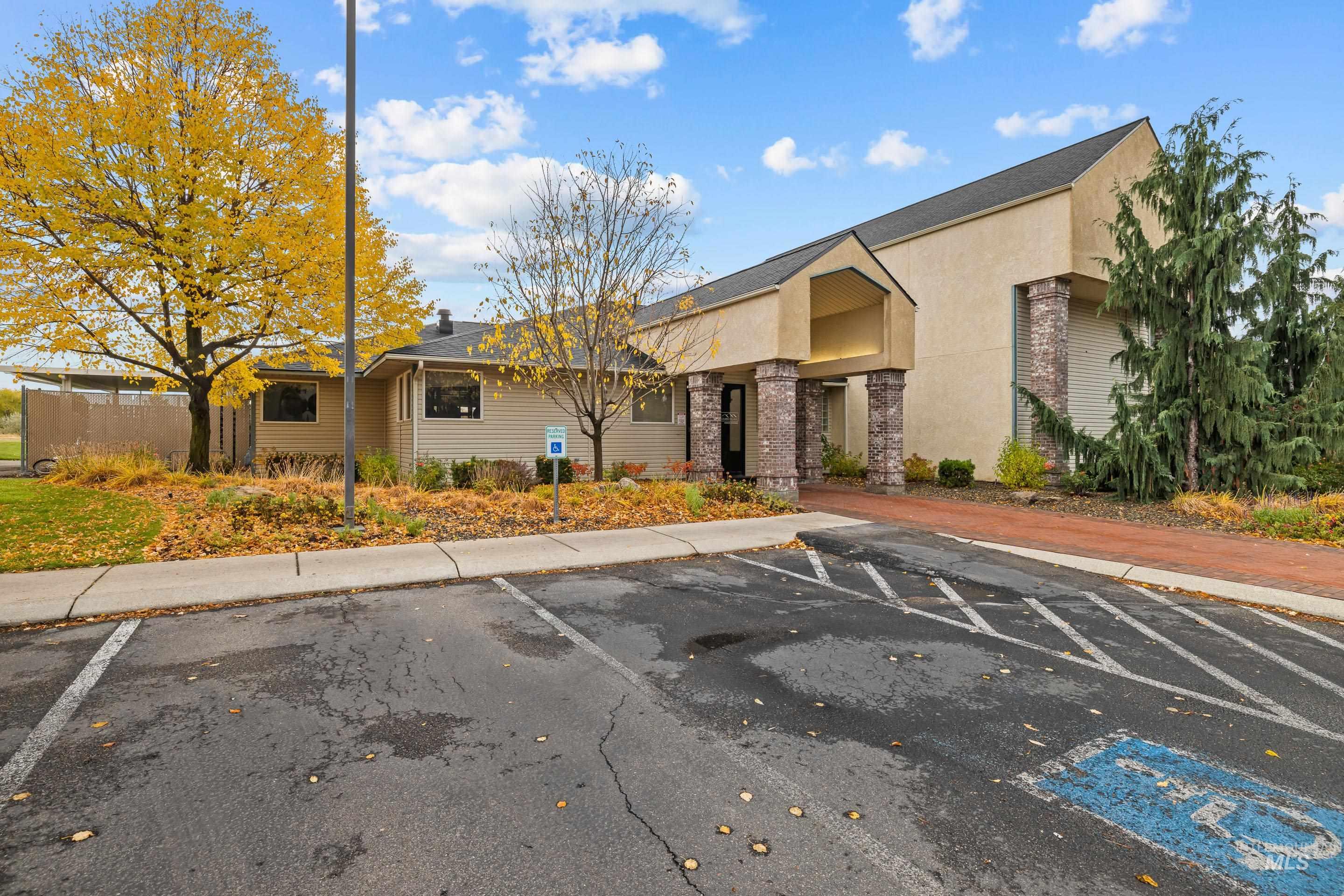 property viewer photo 37