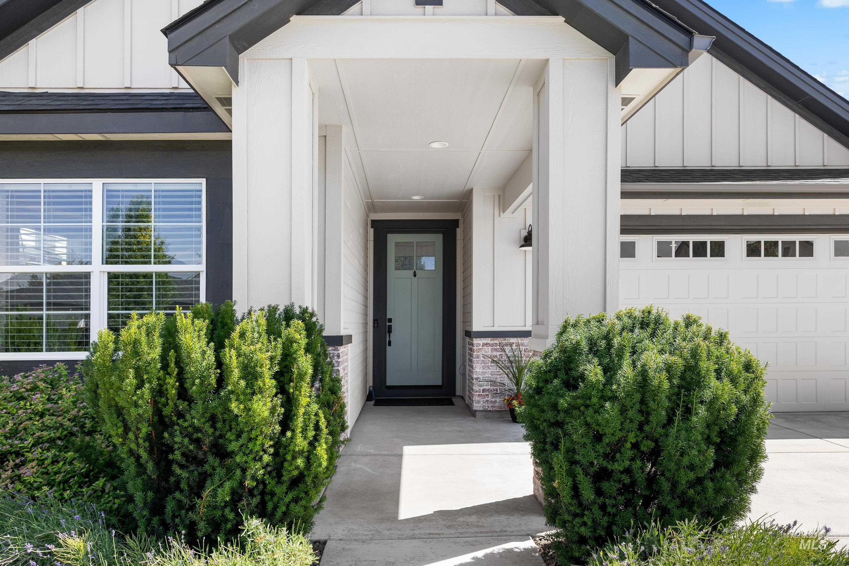 property viewer photo 1