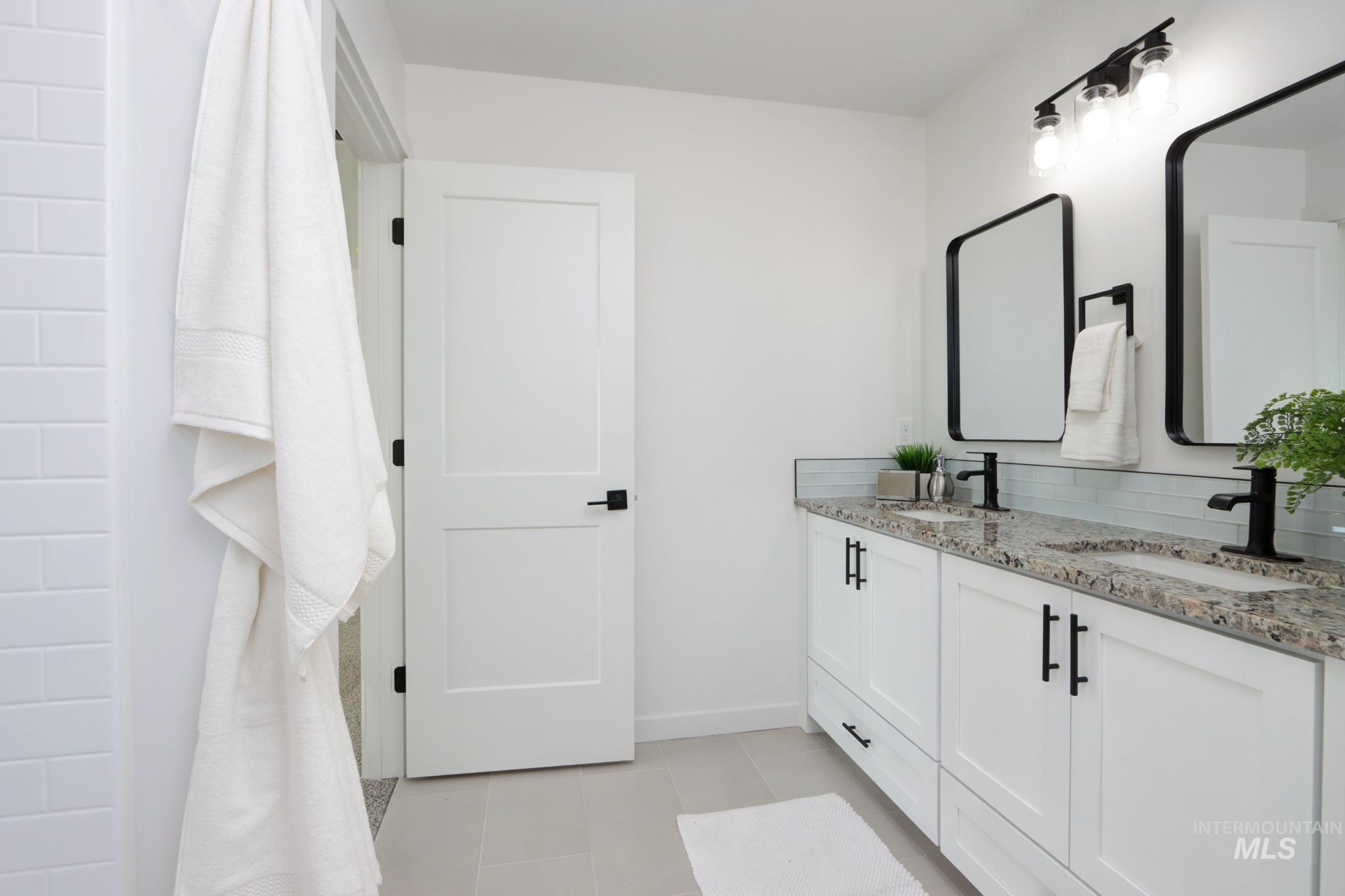 property viewer photo 14