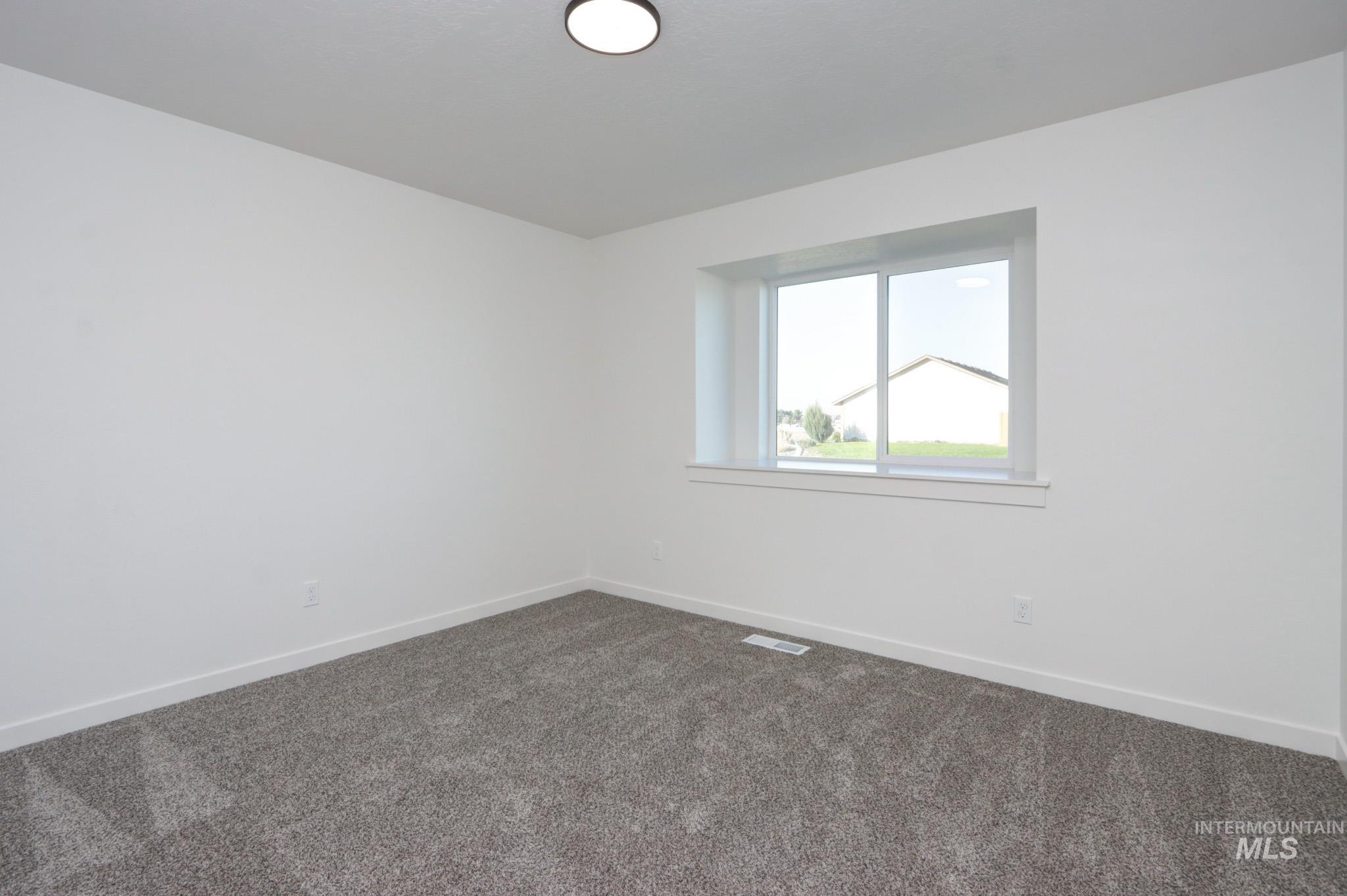 property viewer photo 20
