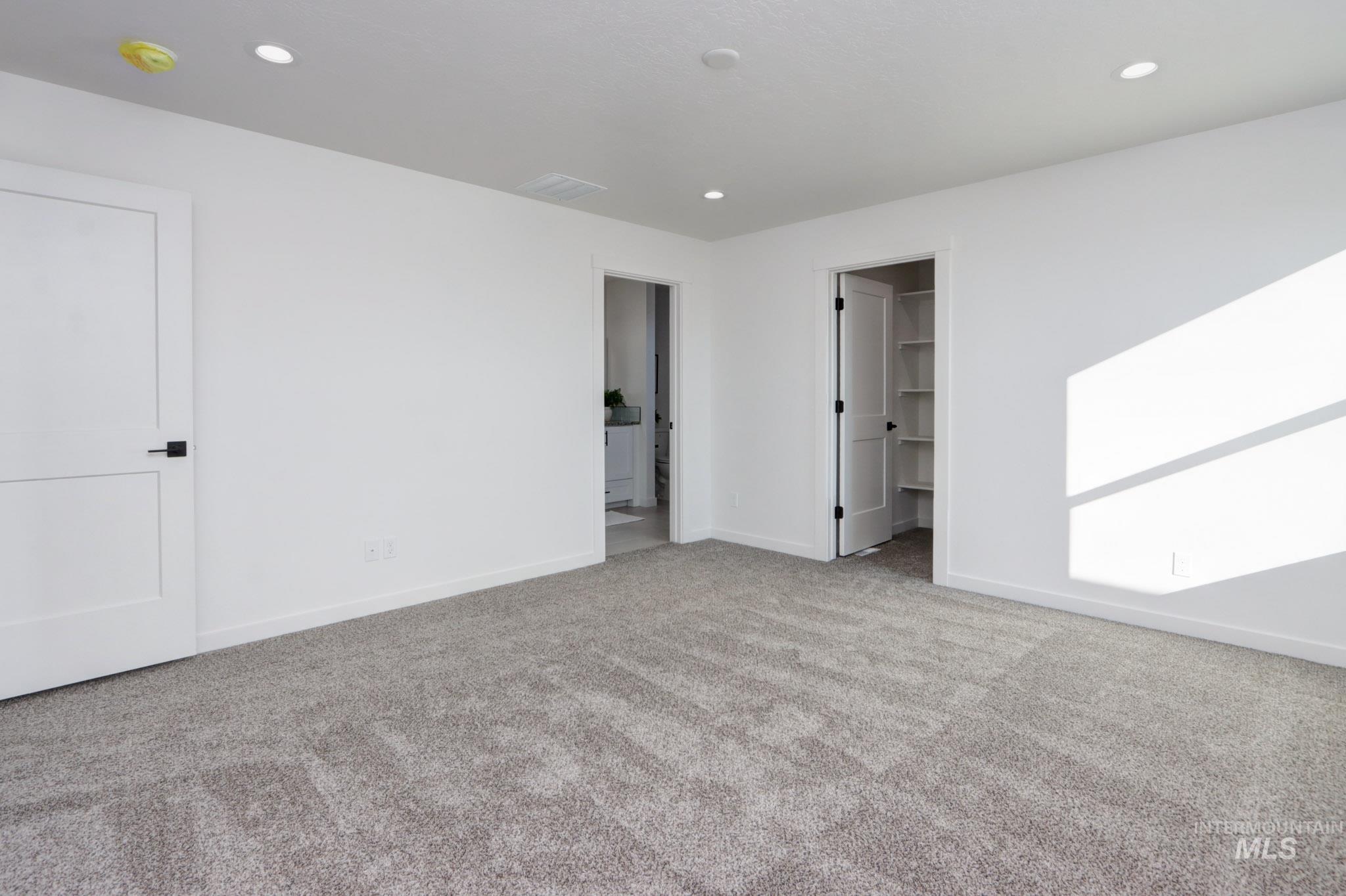 property viewer photo 27