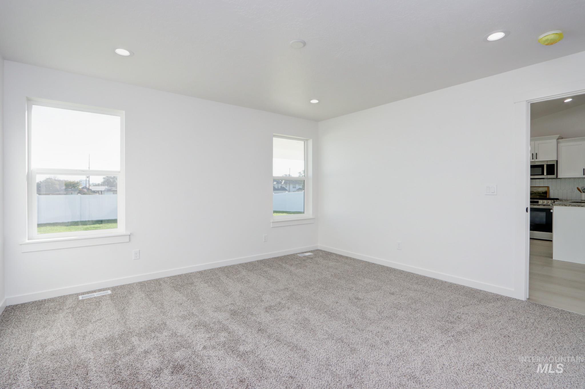 property viewer photo 28