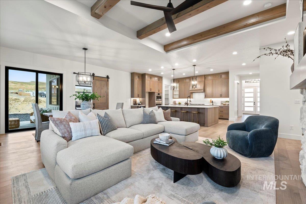 property viewer photo 20