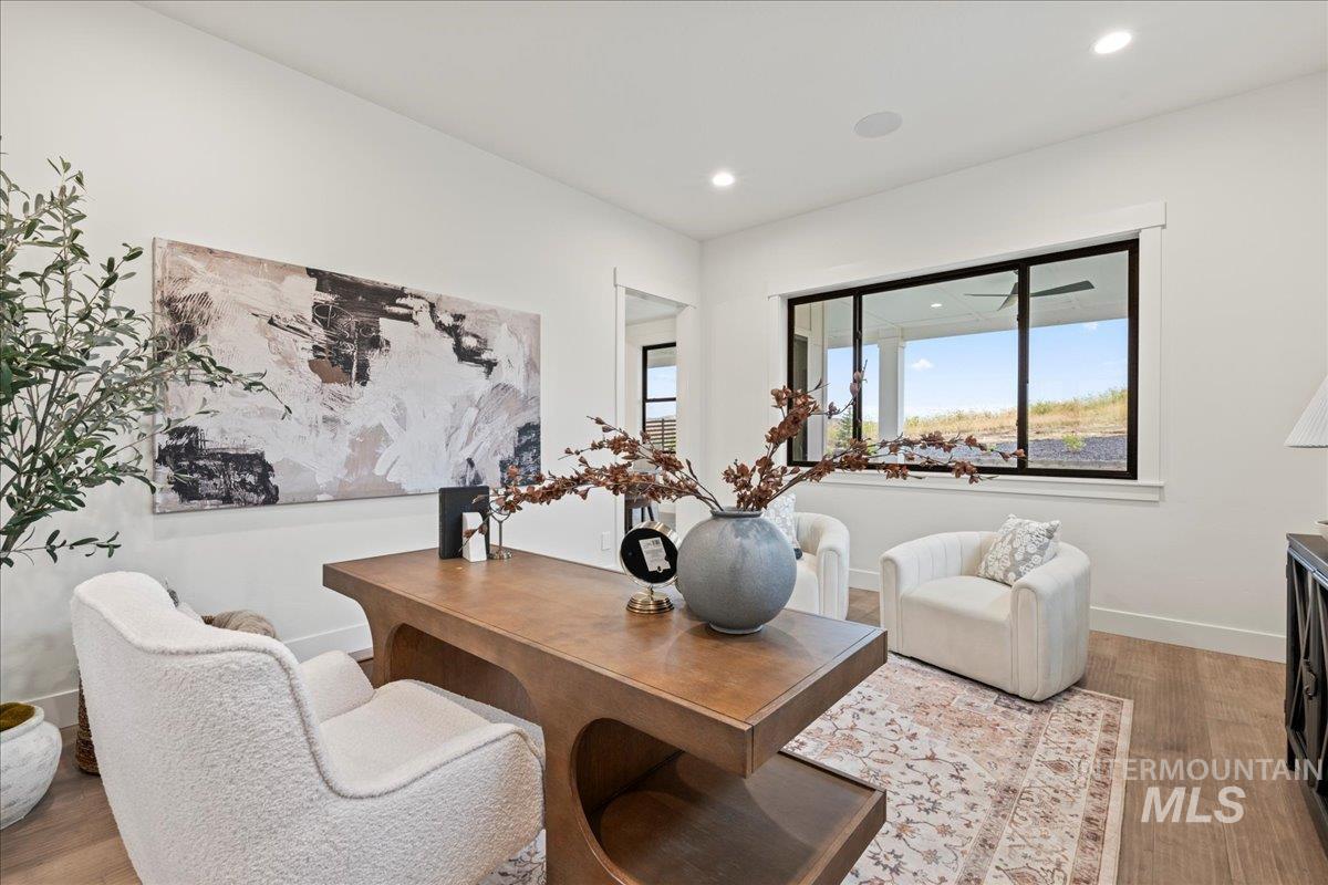 property viewer photo 32