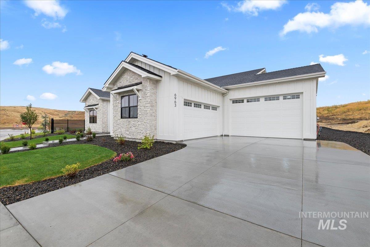 property viewer photo 4