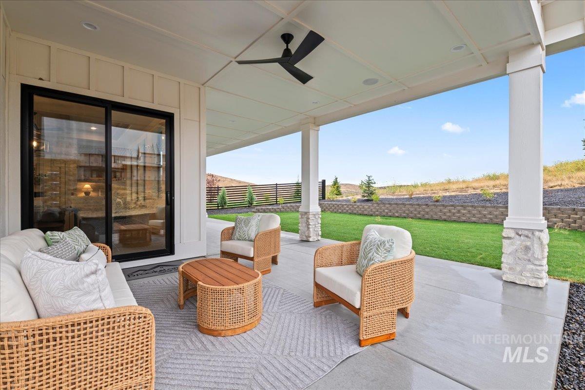 property viewer photo 42