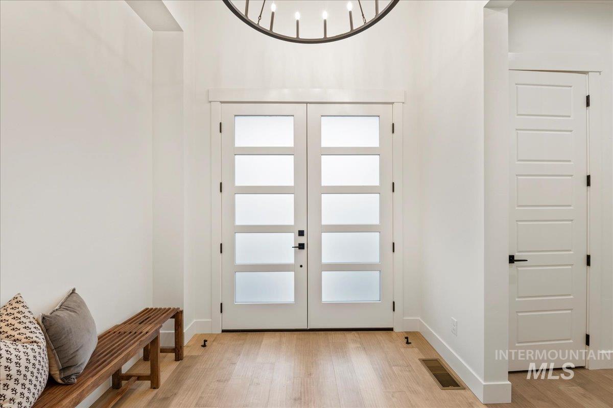property viewer photo 6