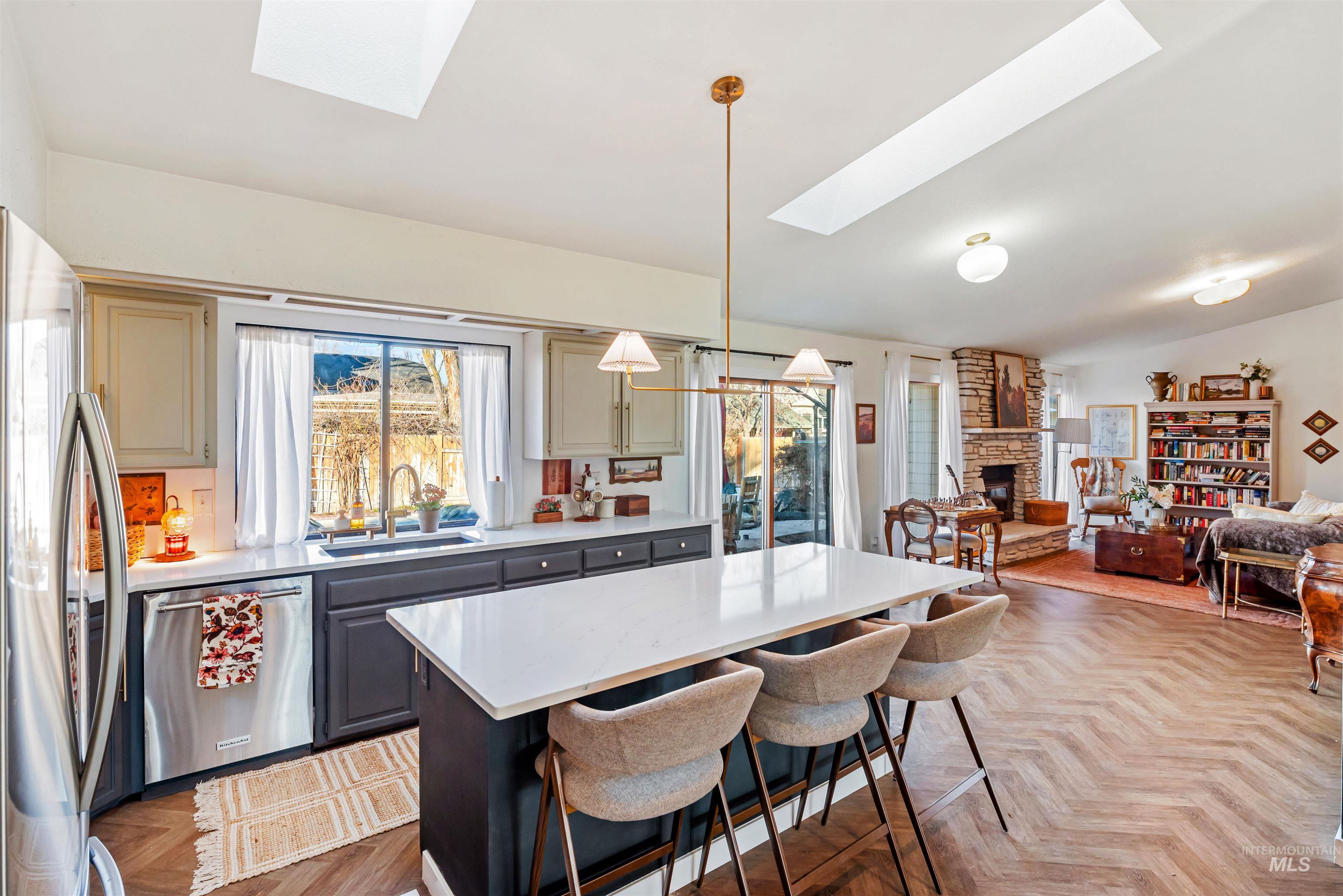 property viewer photo 19