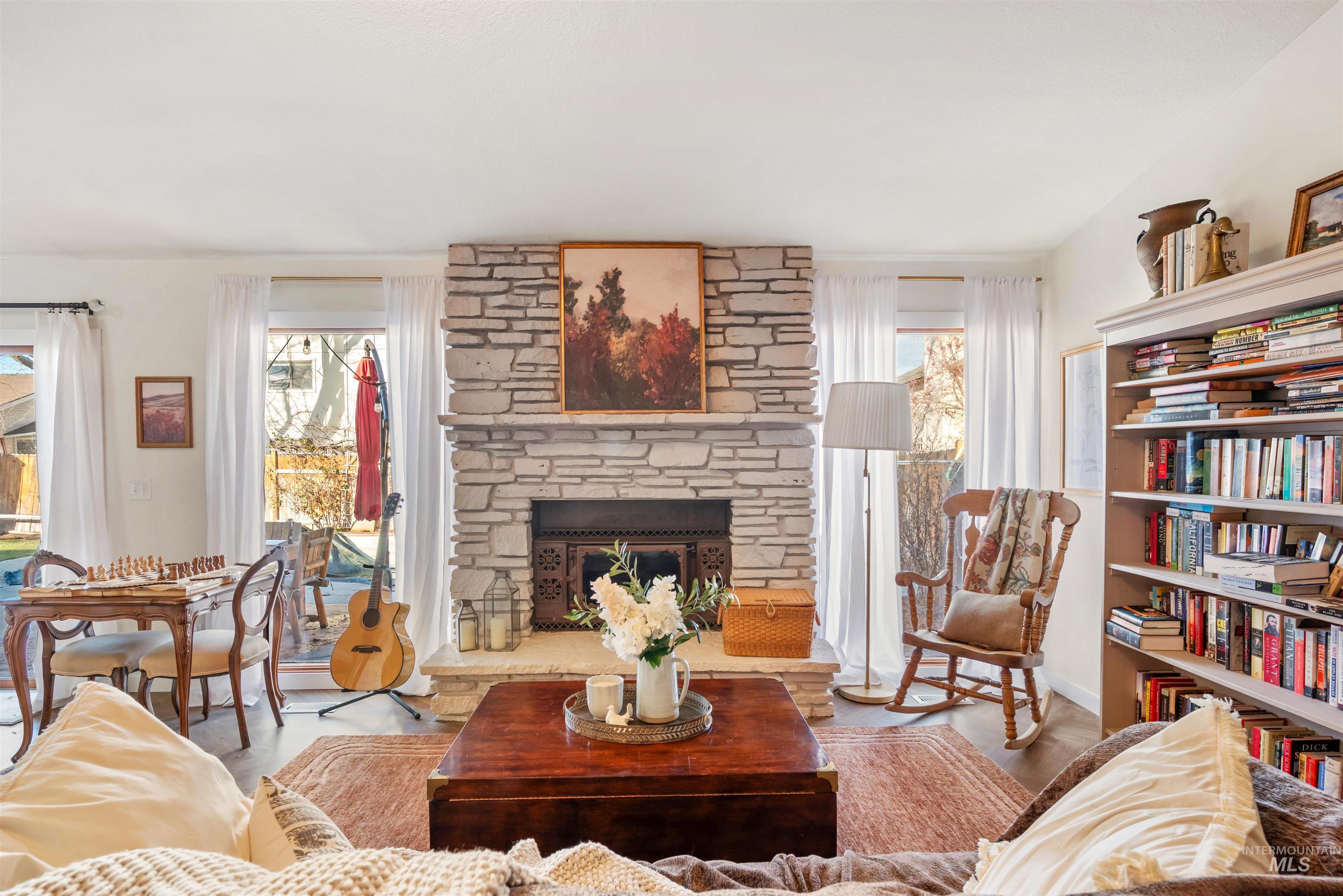 property viewer photo 6