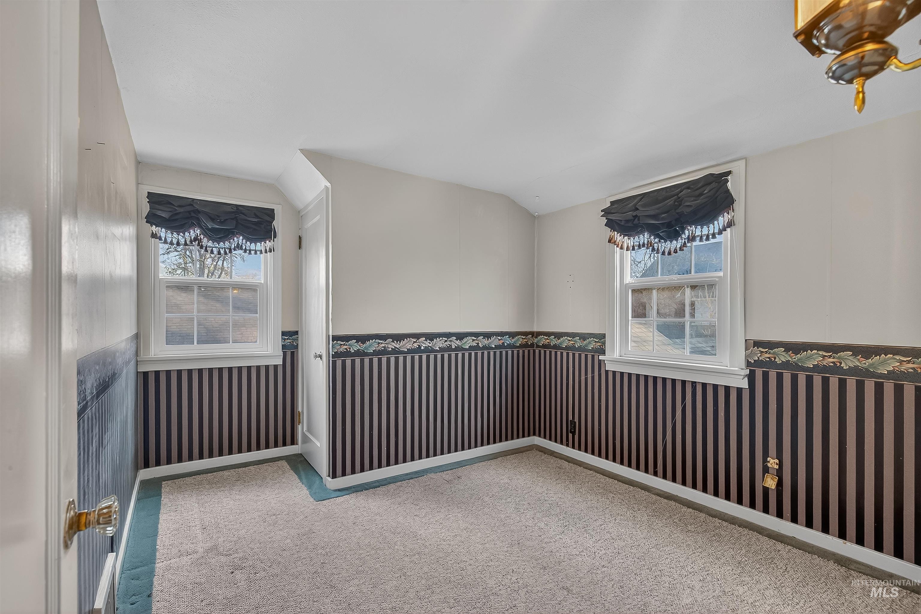 property viewer photo 22