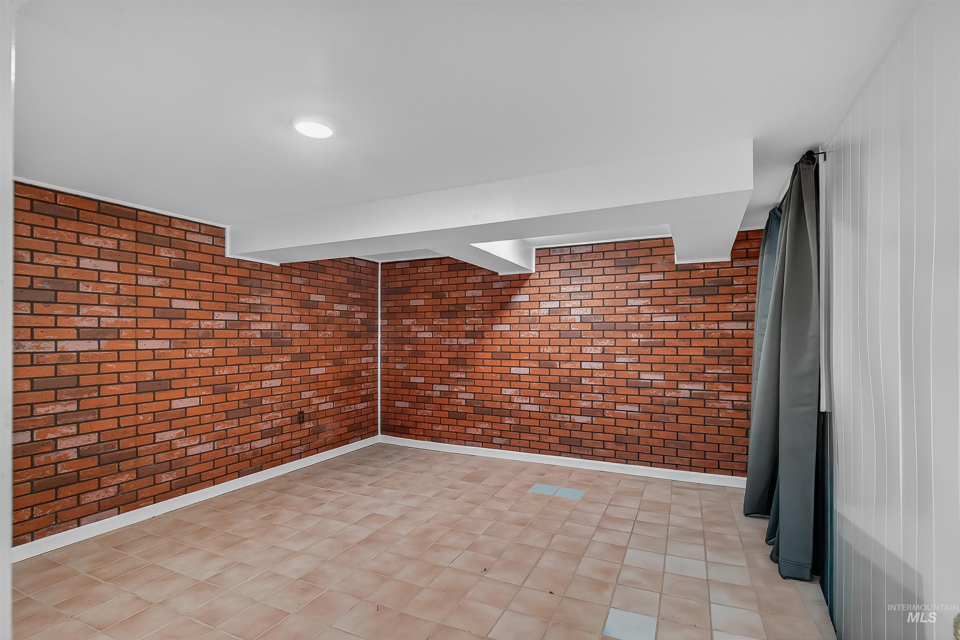 property viewer photo 29