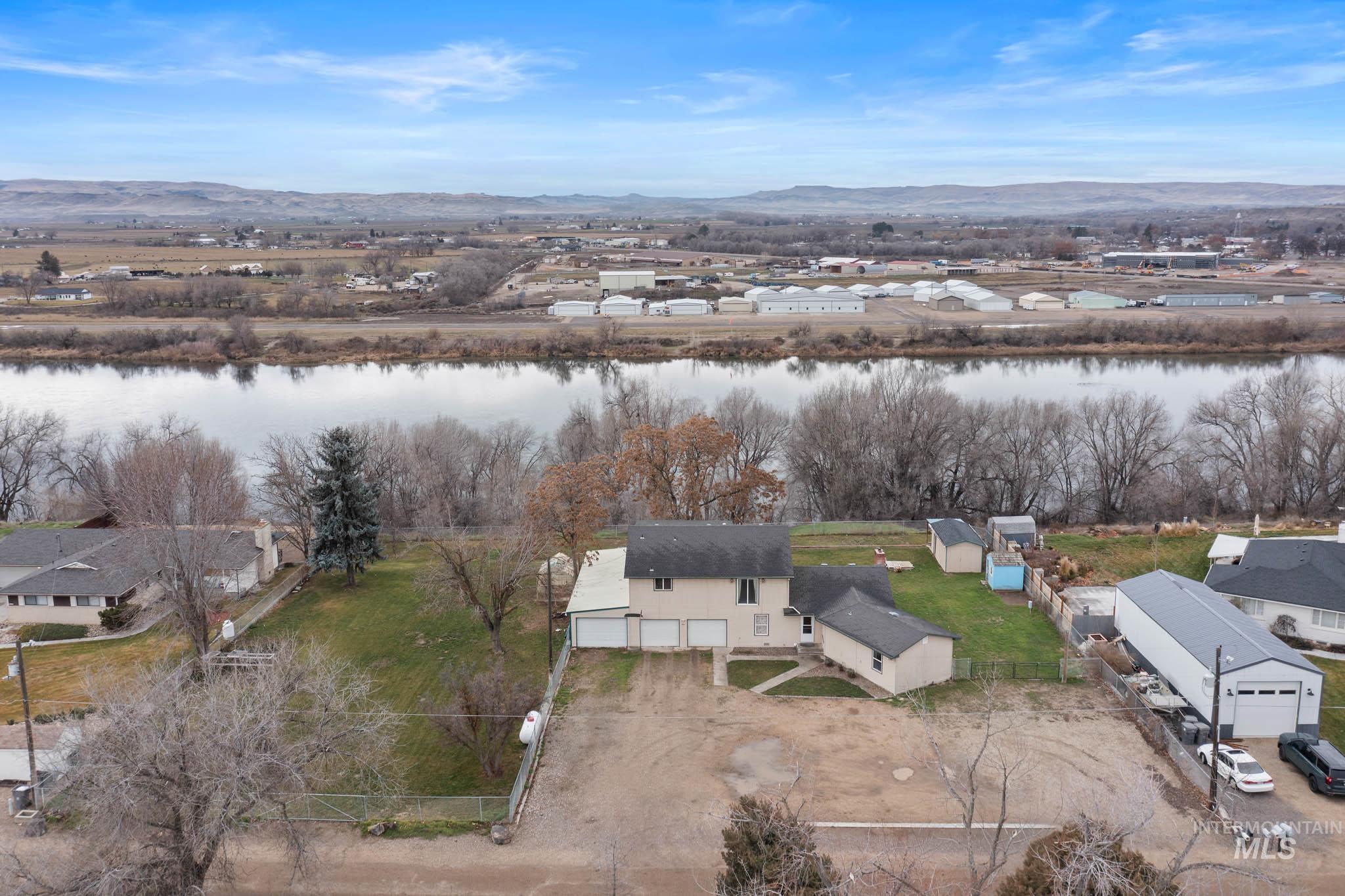 main property photo 0