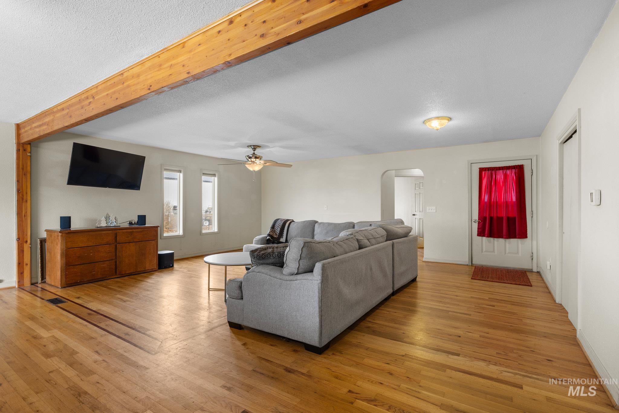 property viewer photo 14