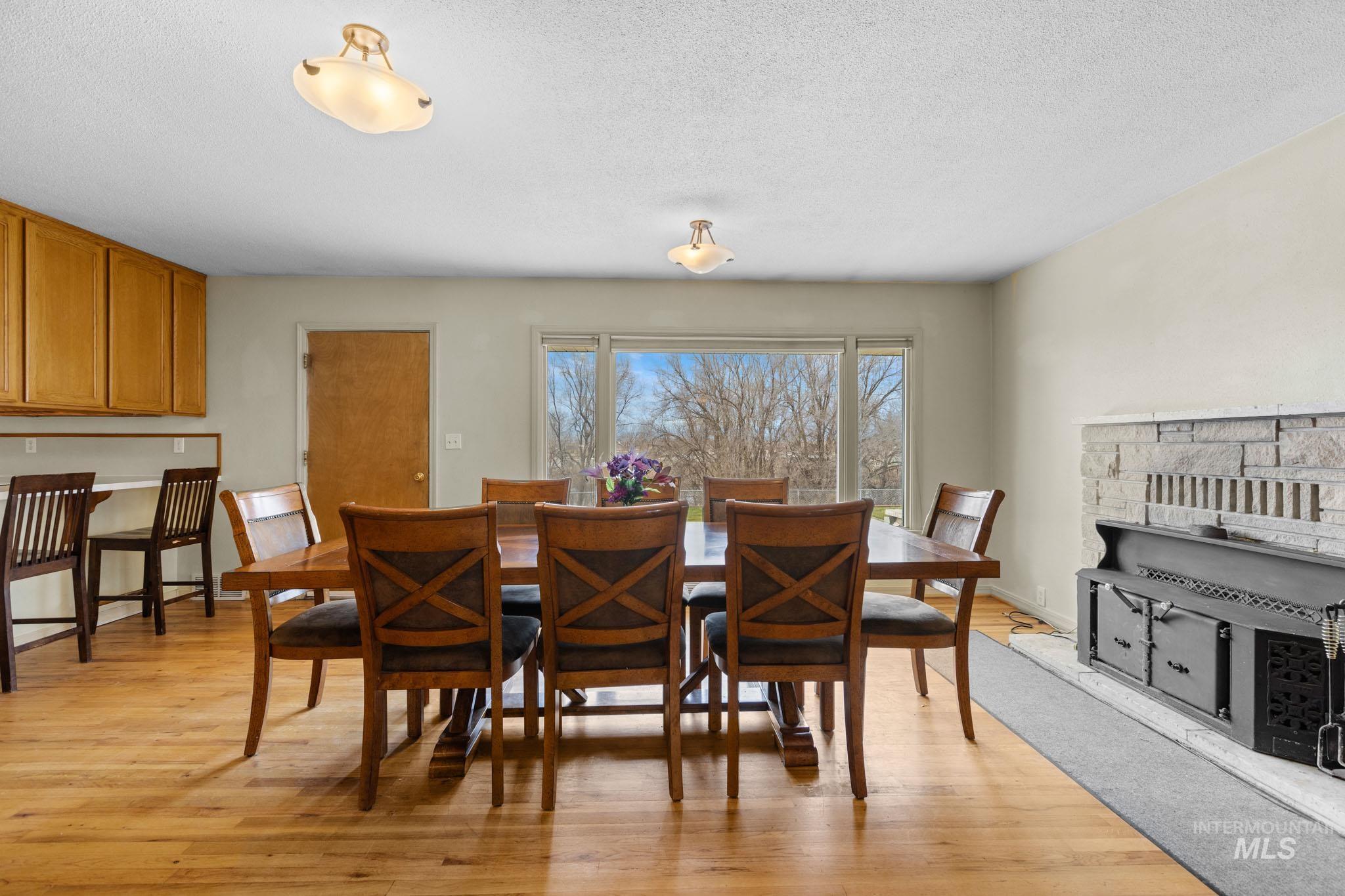 property viewer photo 20