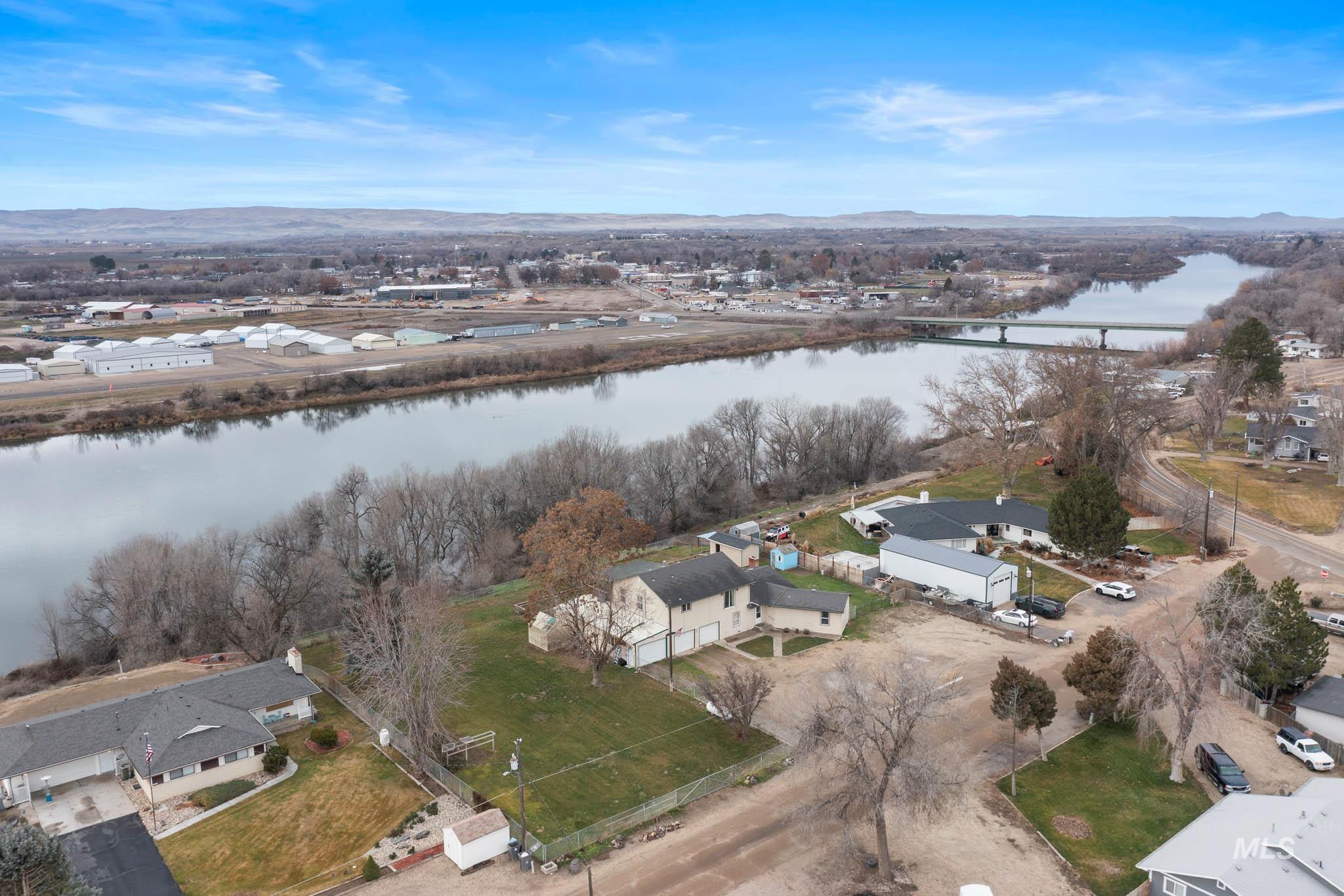 property viewer photo 3