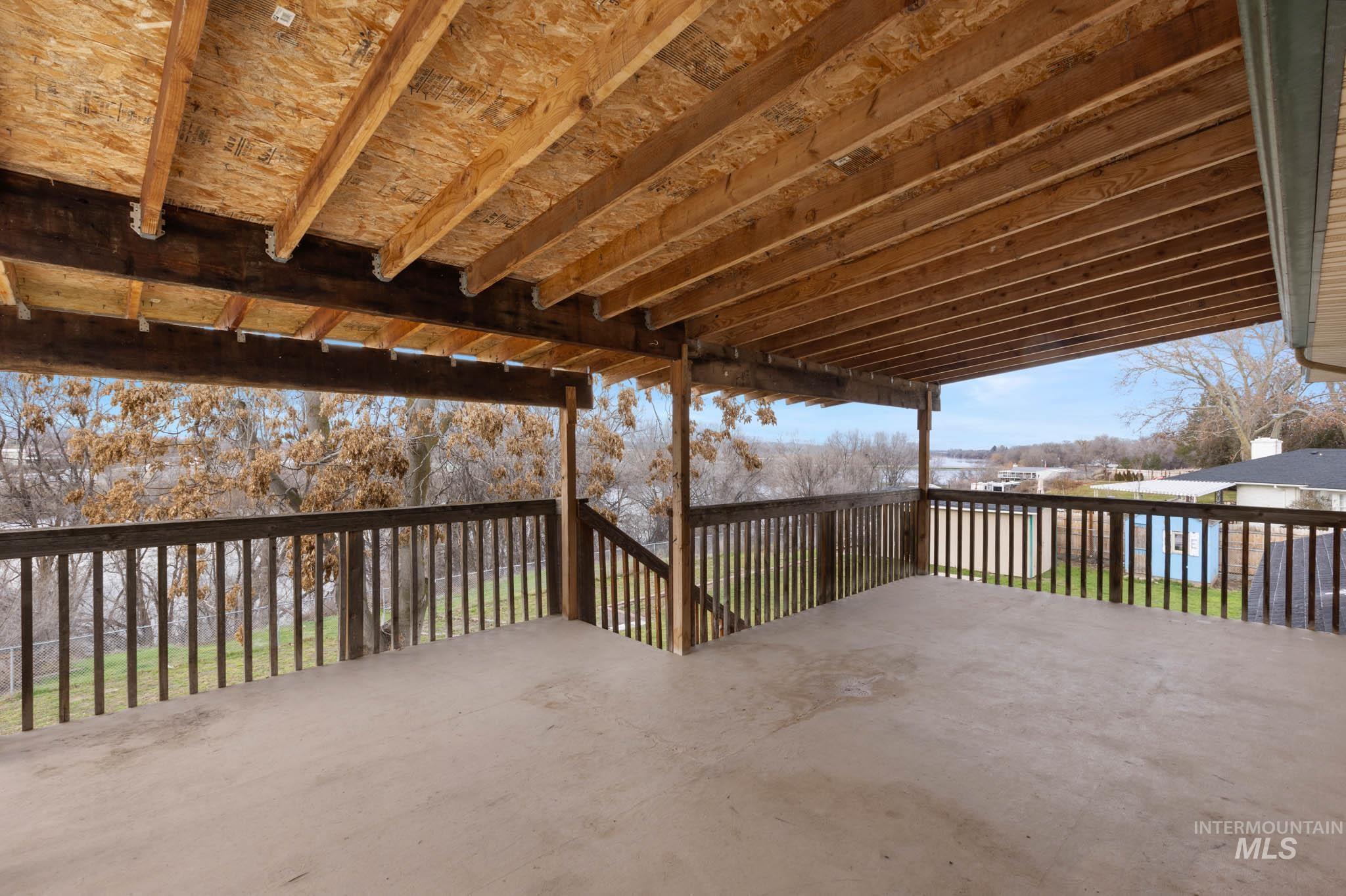 property viewer photo 46