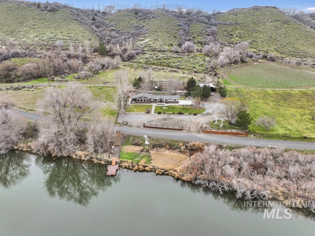 main property photo 35