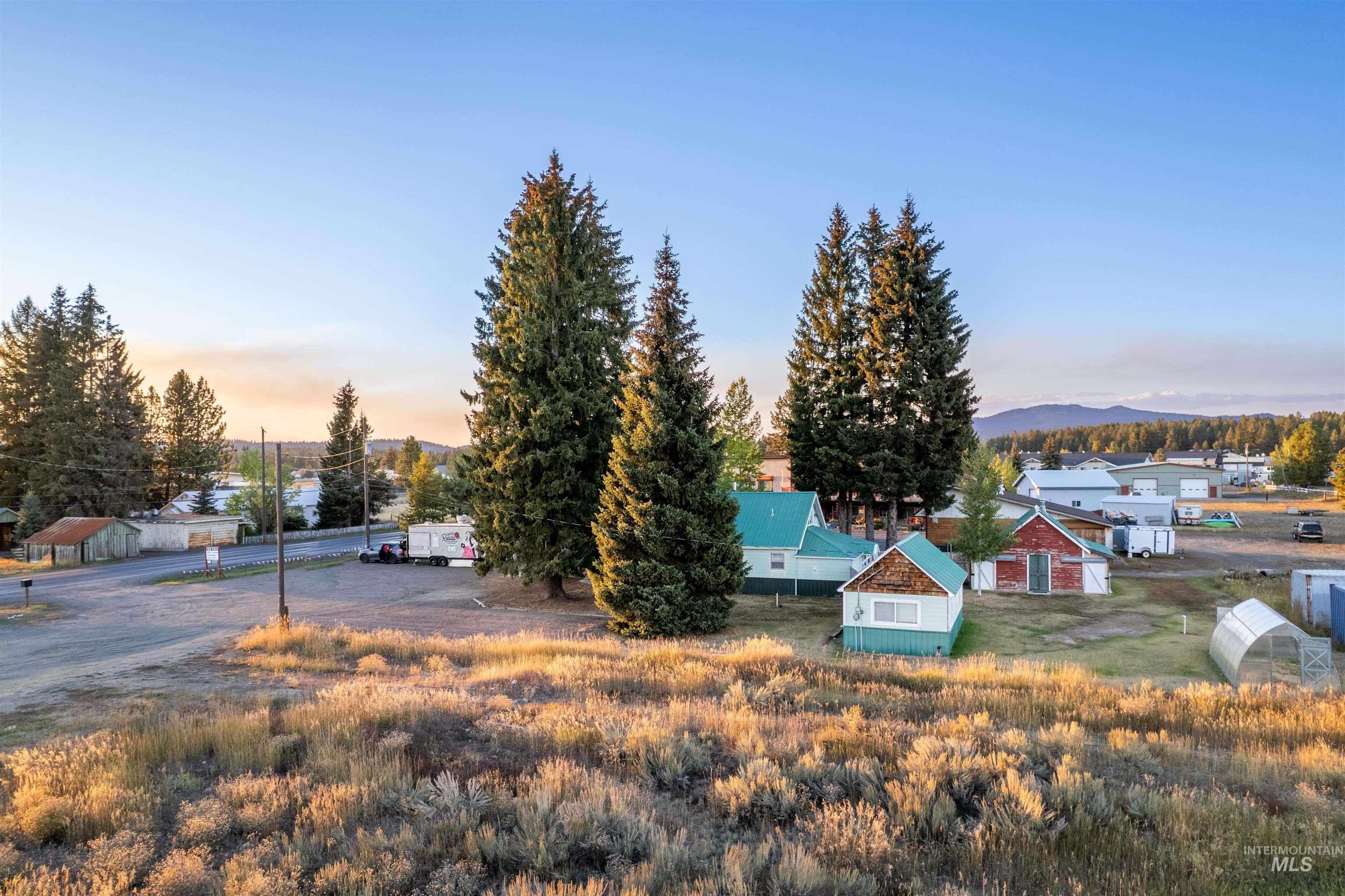 main property photo 18