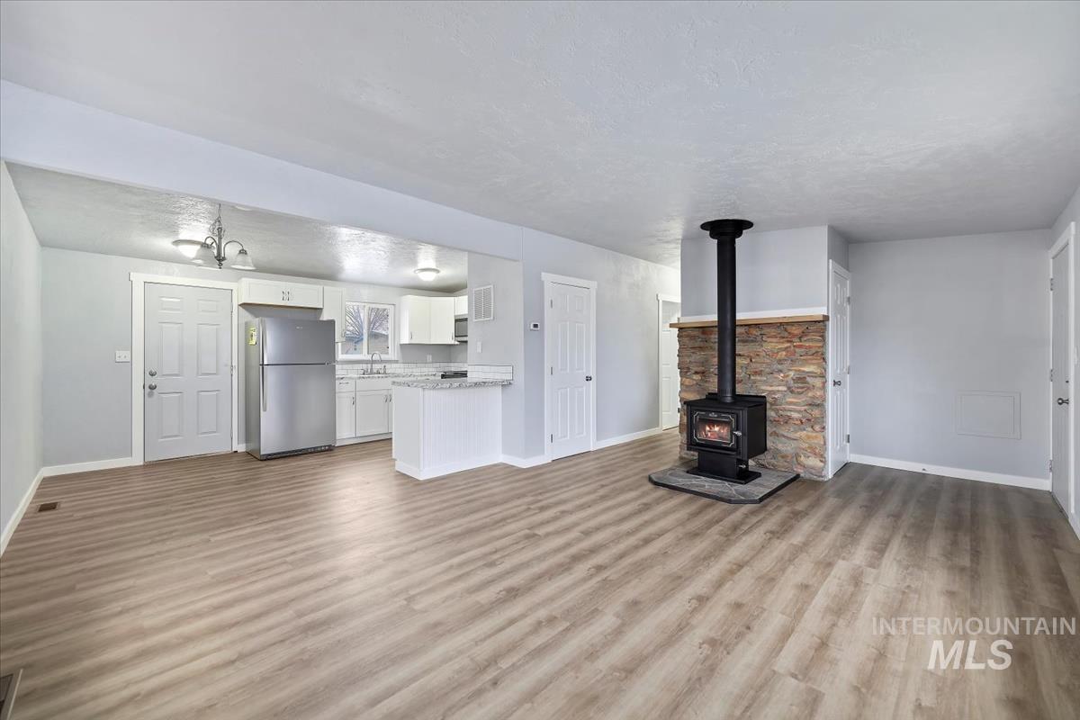 property viewer photo 1