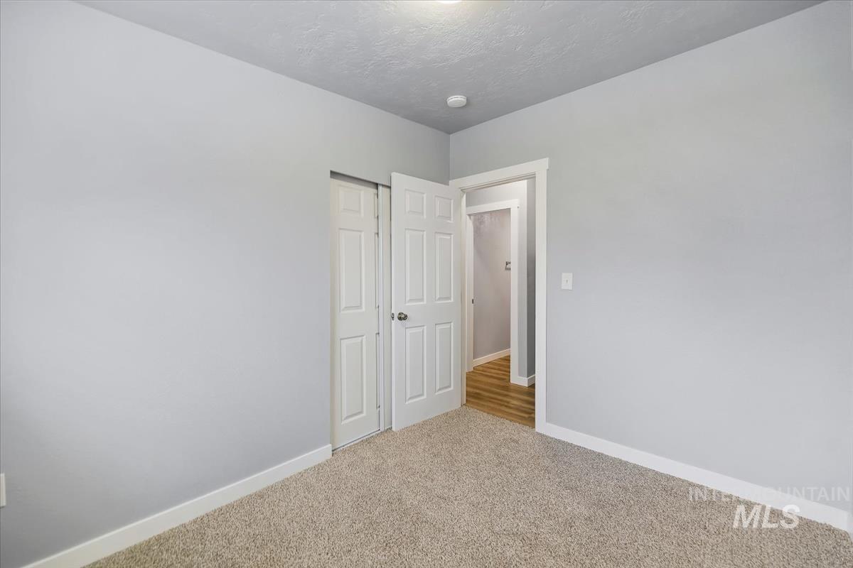 property viewer photo 13