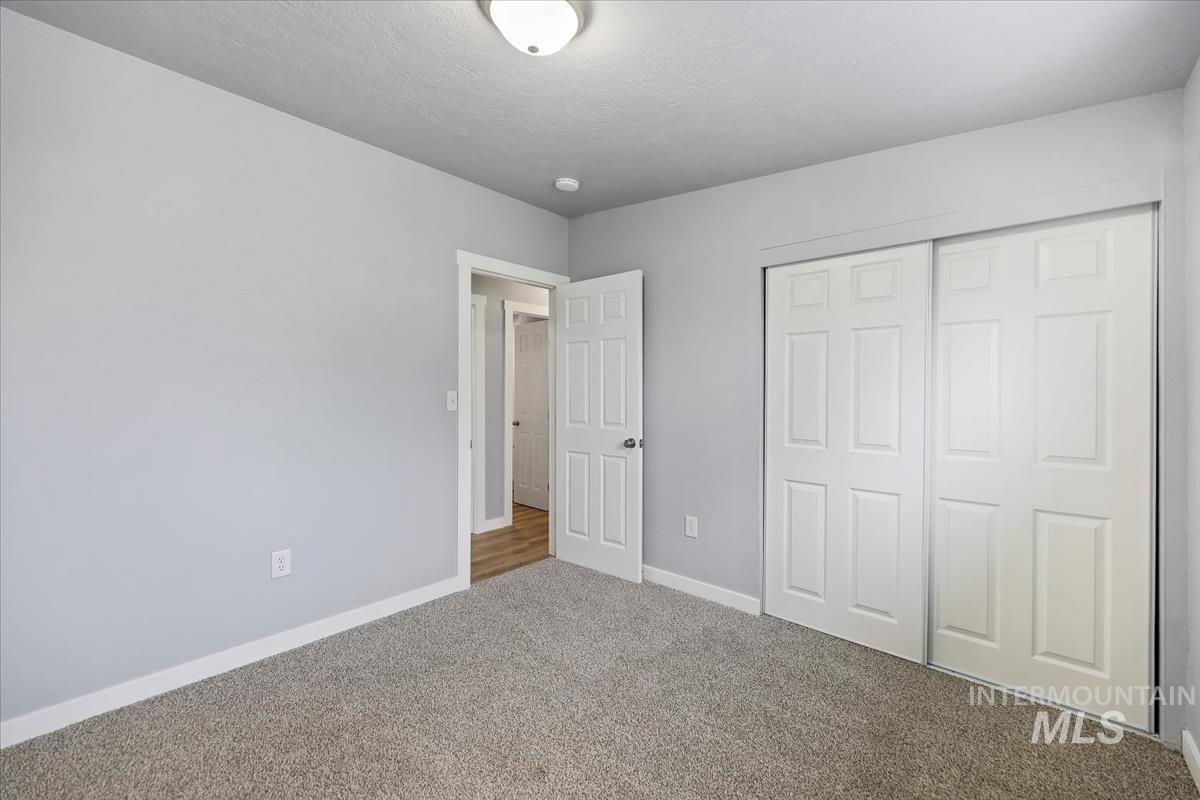 property viewer photo 18