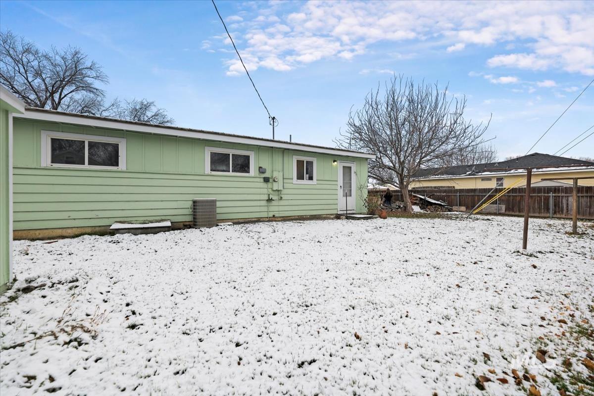 property viewer photo 24