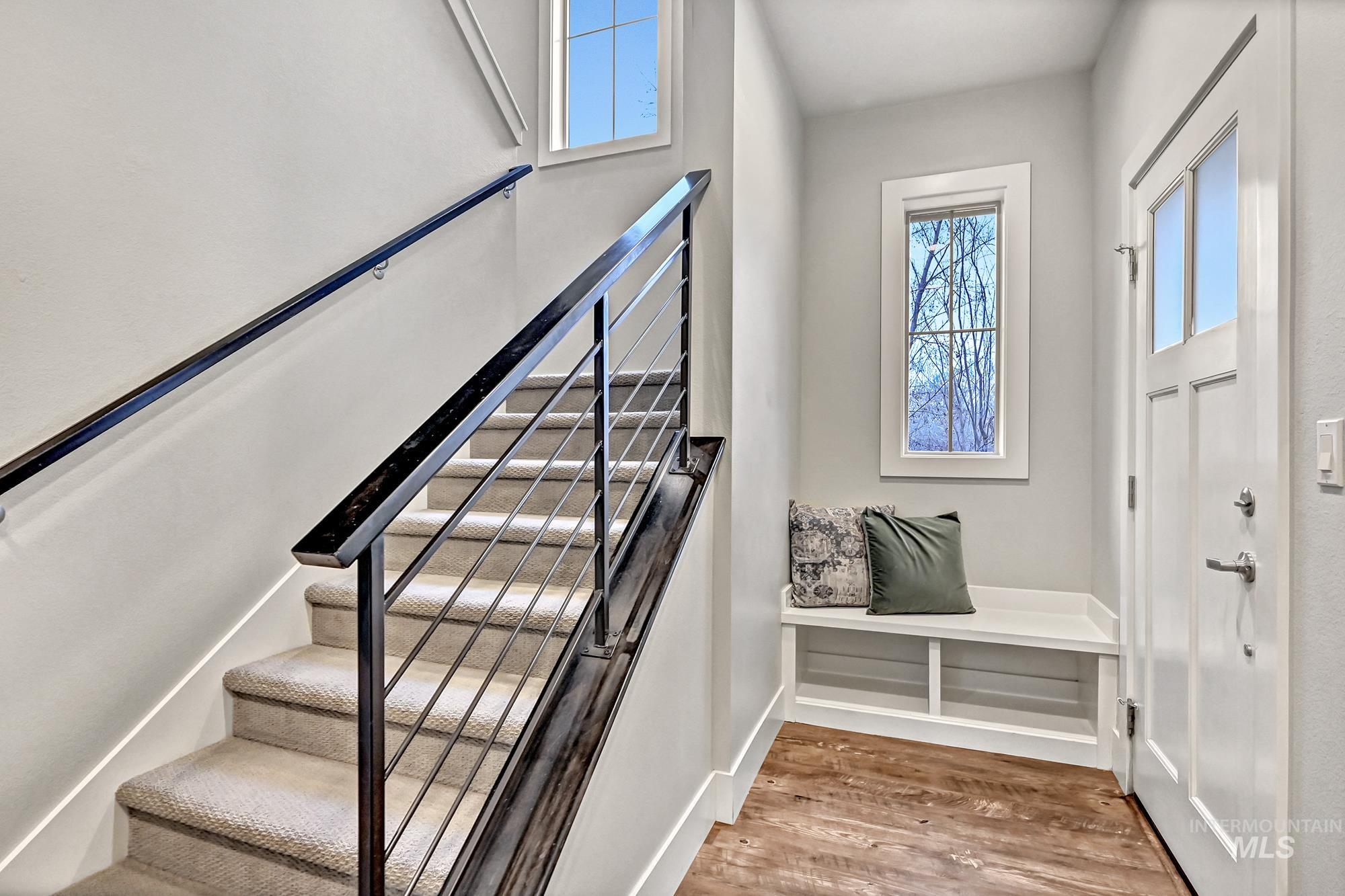 property viewer photo 23