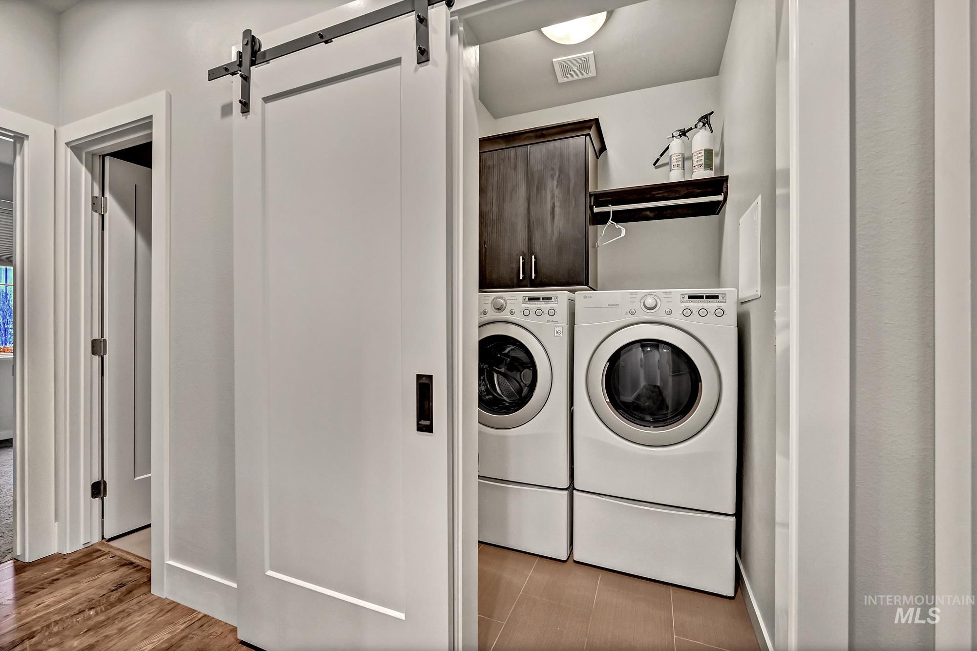 property viewer photo 29