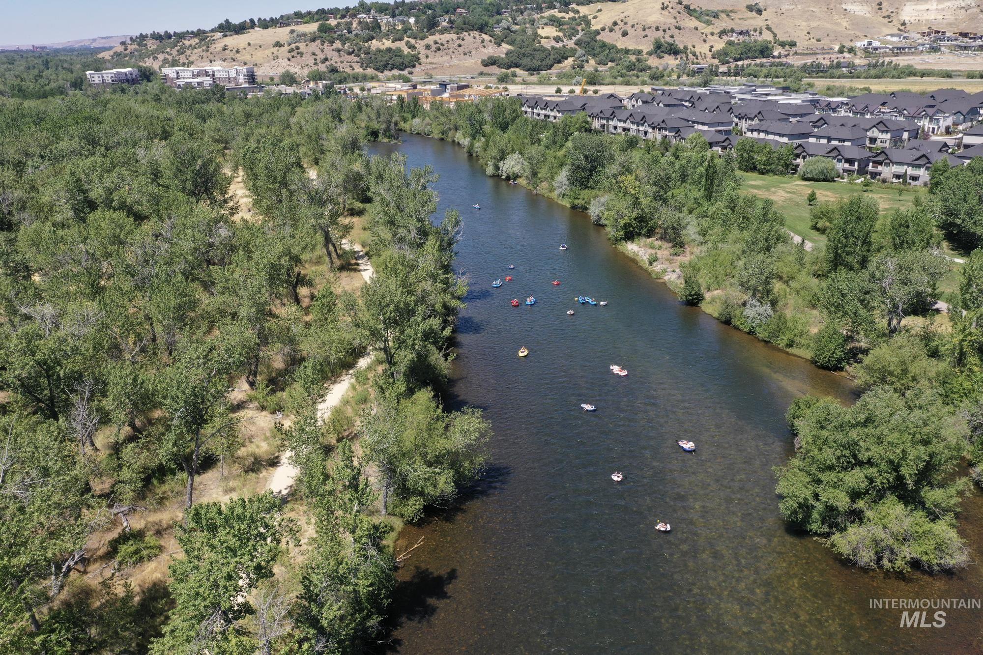 property viewer photo 42