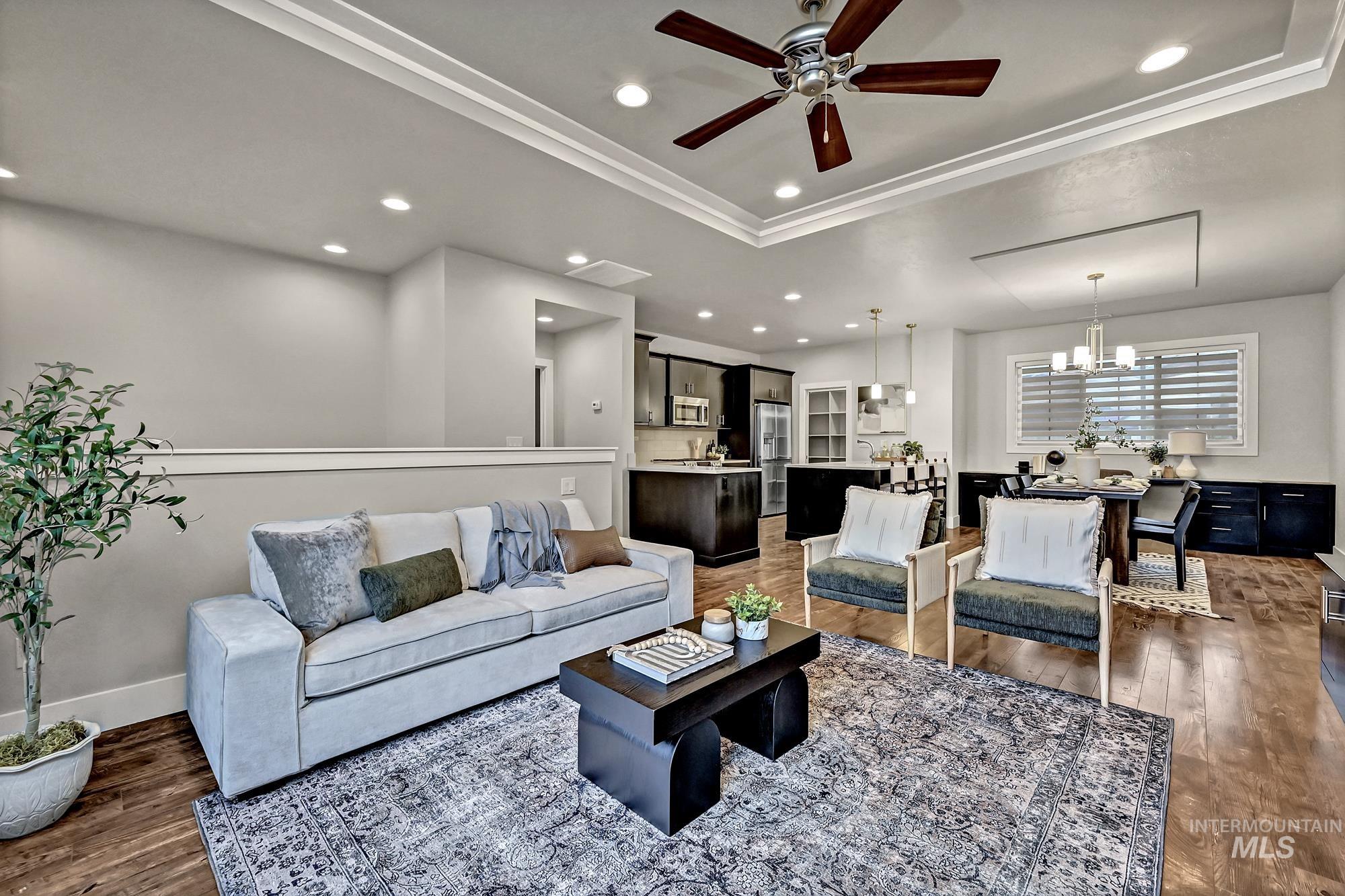 property viewer photo 7