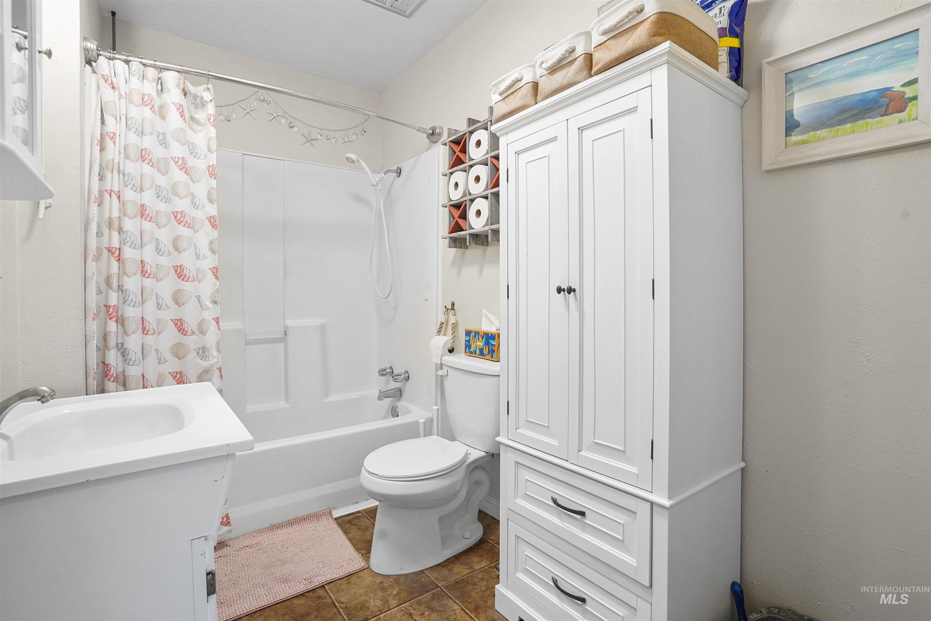 property viewer photo 10