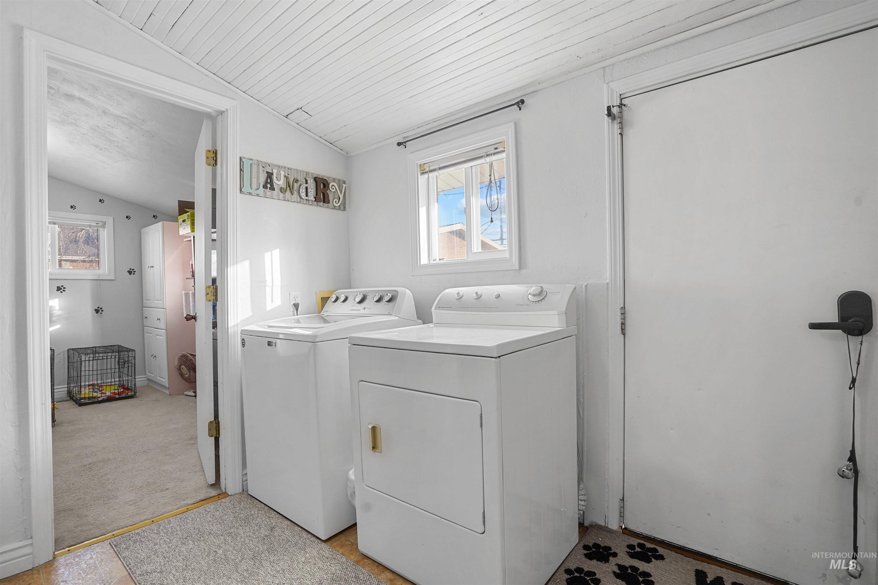 property viewer photo 12